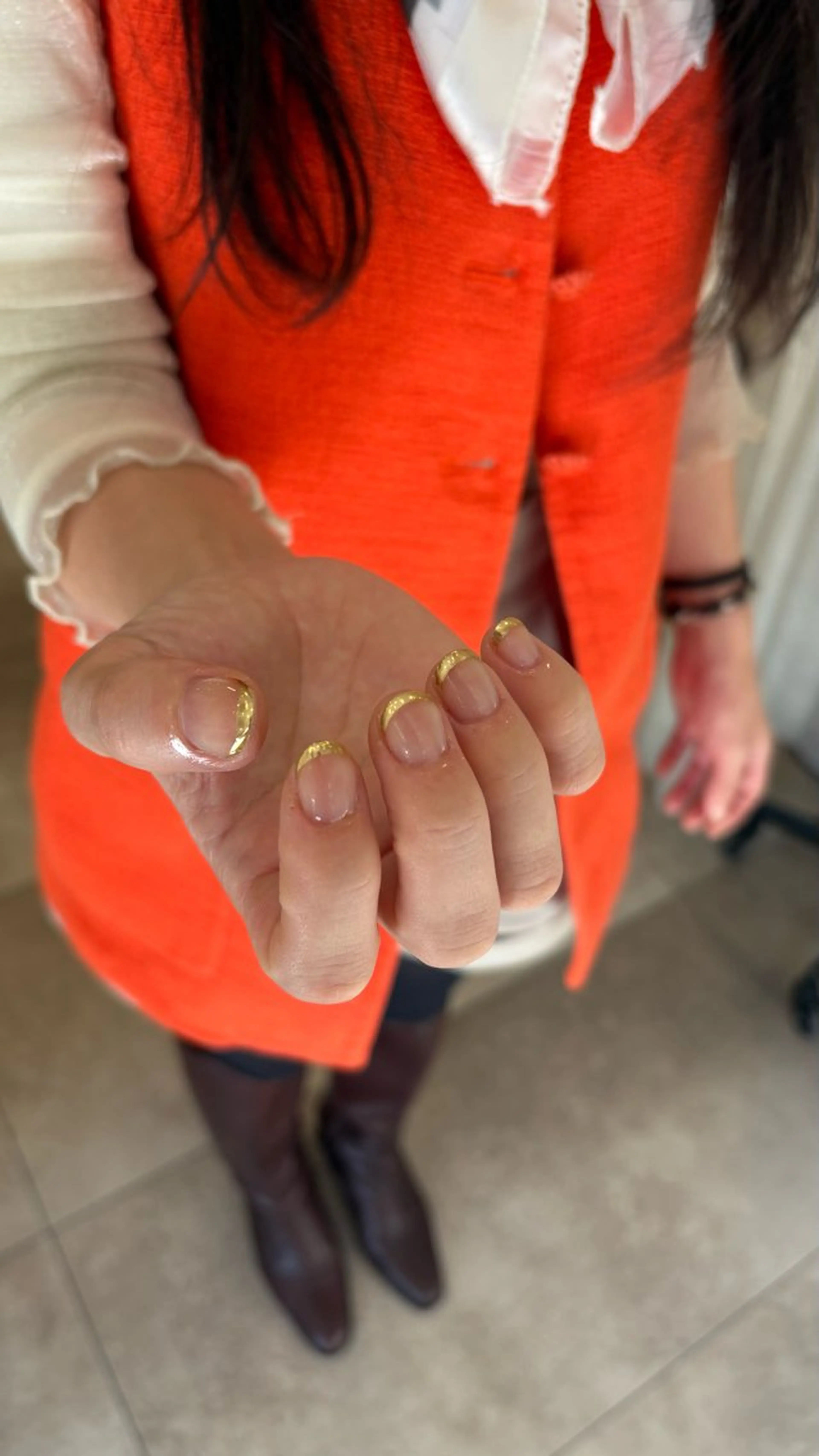 ネイル しおん🎶｜ひと 癖ニュアンス｜個性派のネイルデザイン