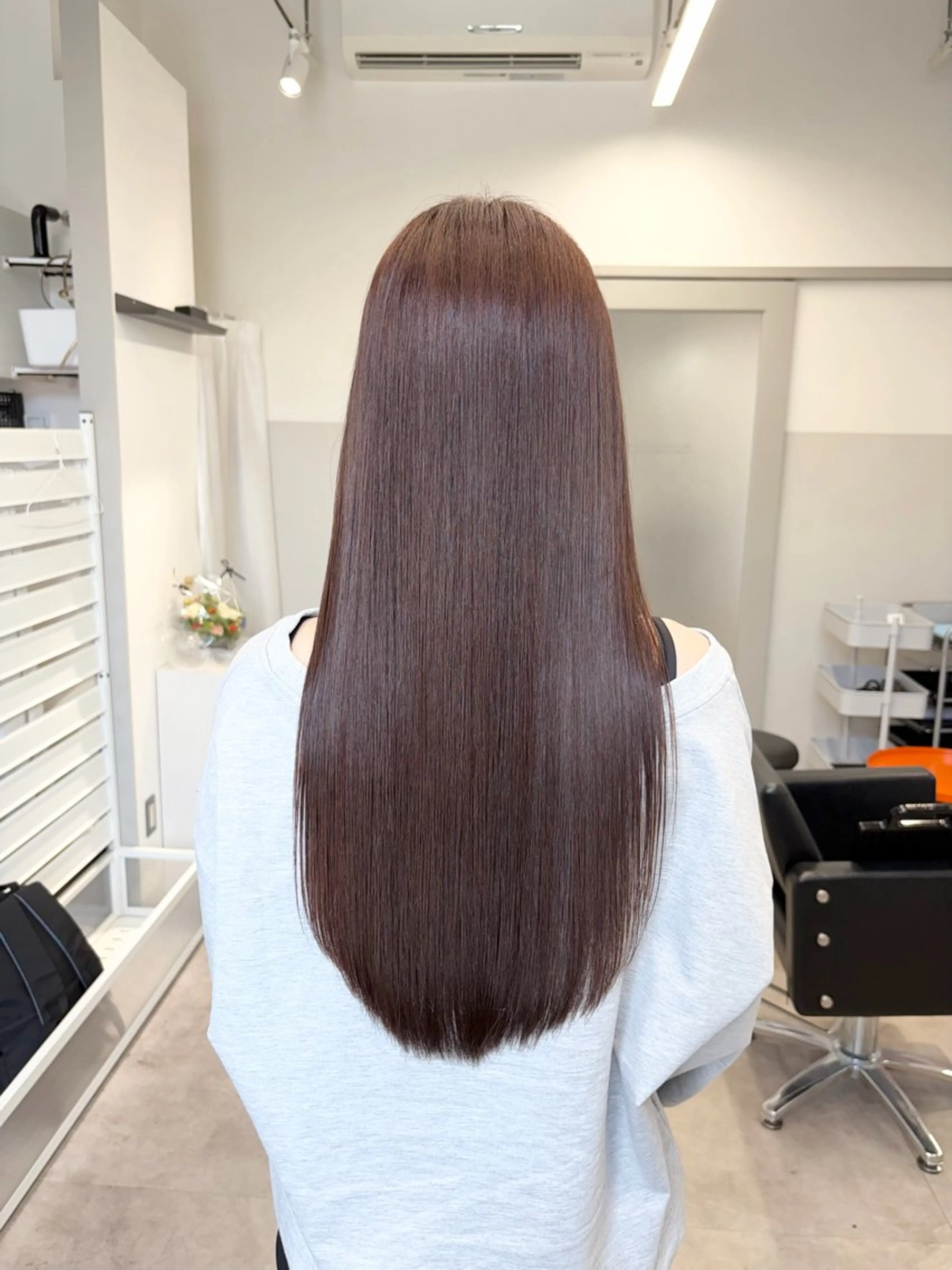 ロング カラー カット 縮毛矯正 濱田 瑠奈のヘアスタイル