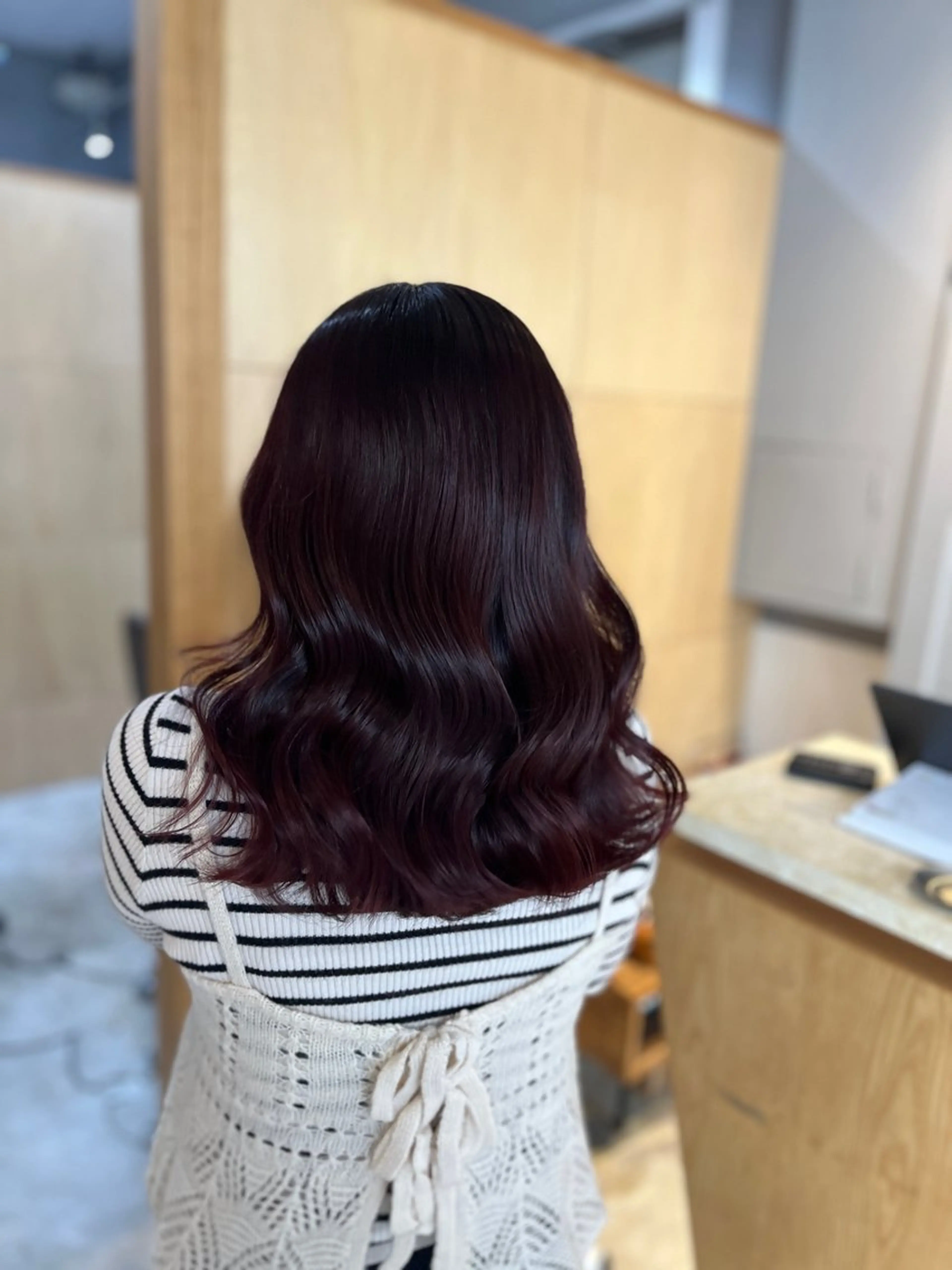 ミディアム miloc naha ナナカのヘアスタイル