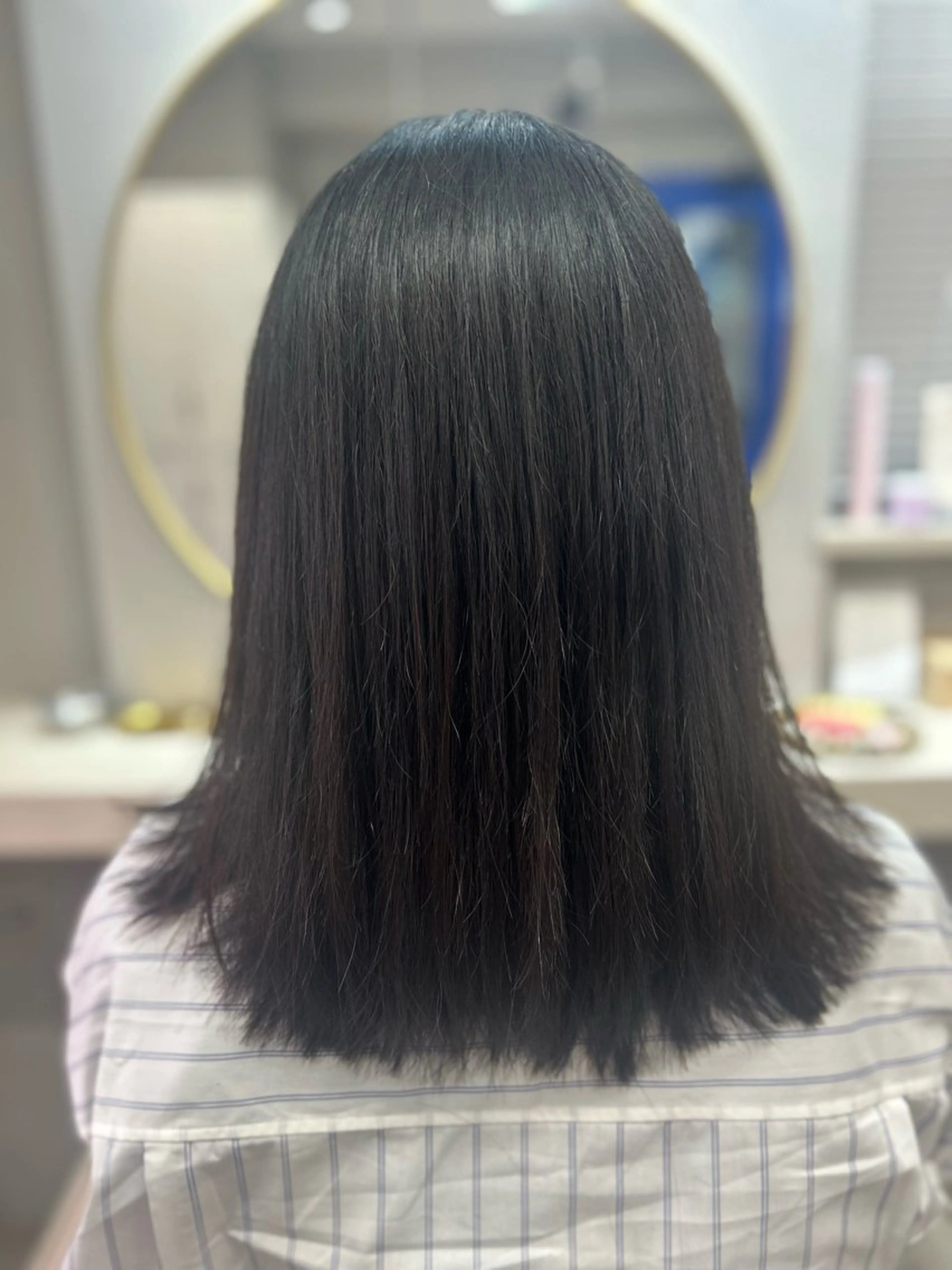 セミロング カット 池田 太一のヘアスタイル