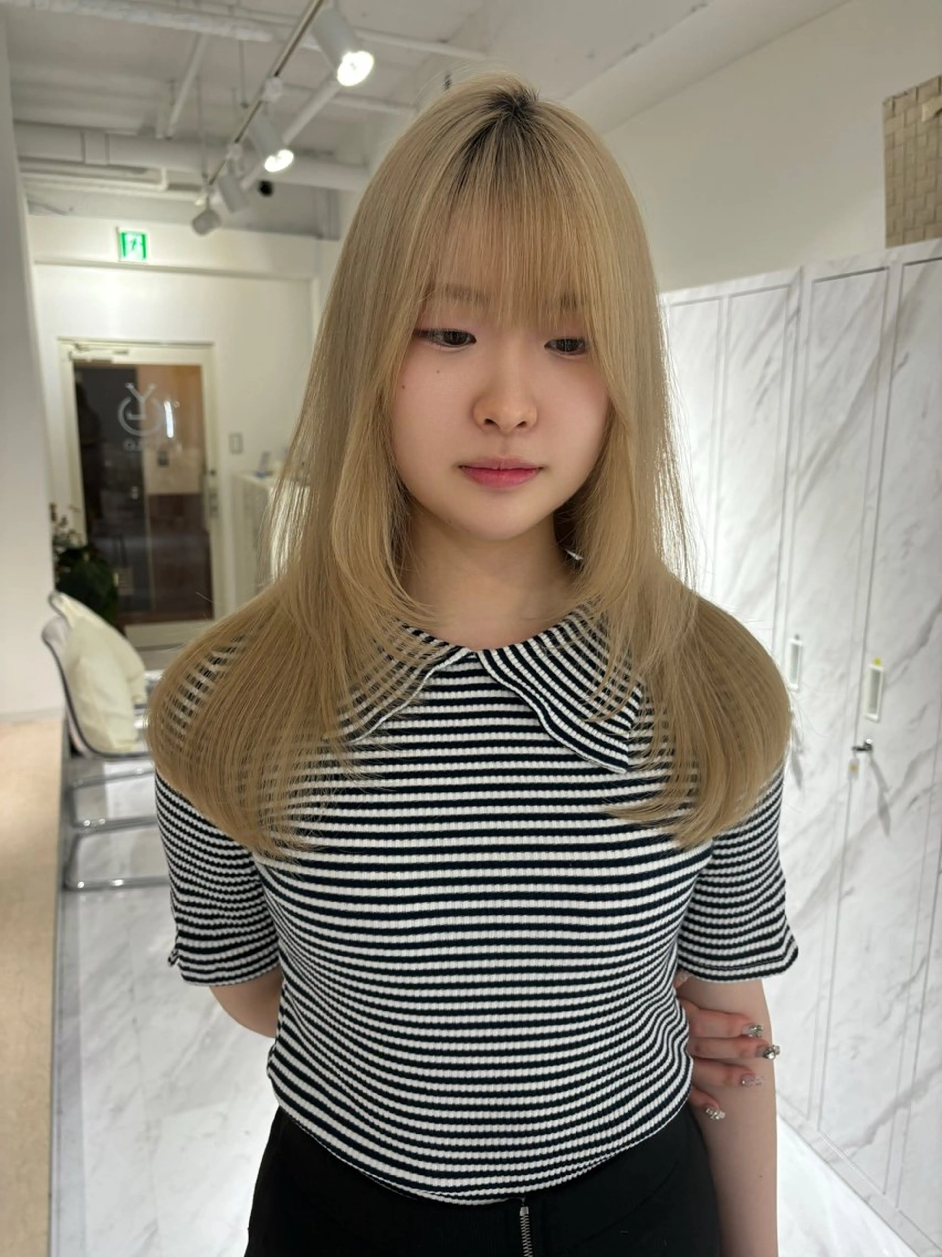 ロング レイヤーカット🤍 seriraのヘアスタイル