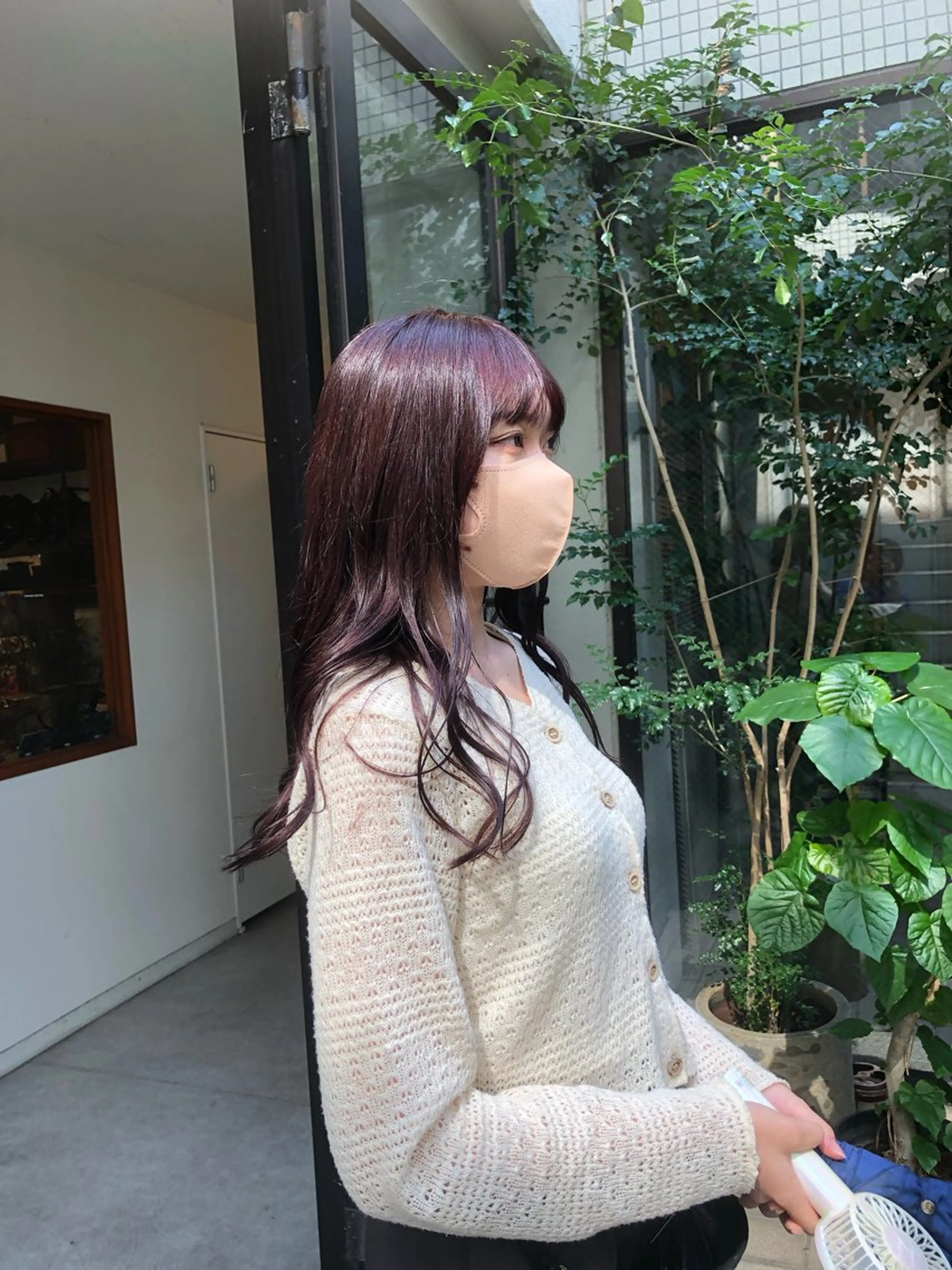 カラー ブリーチ ラベンダーカラー ラベンダーピンク ブリーチなしカラー ピンクカラー 竹内 絢香のヘアスタイル