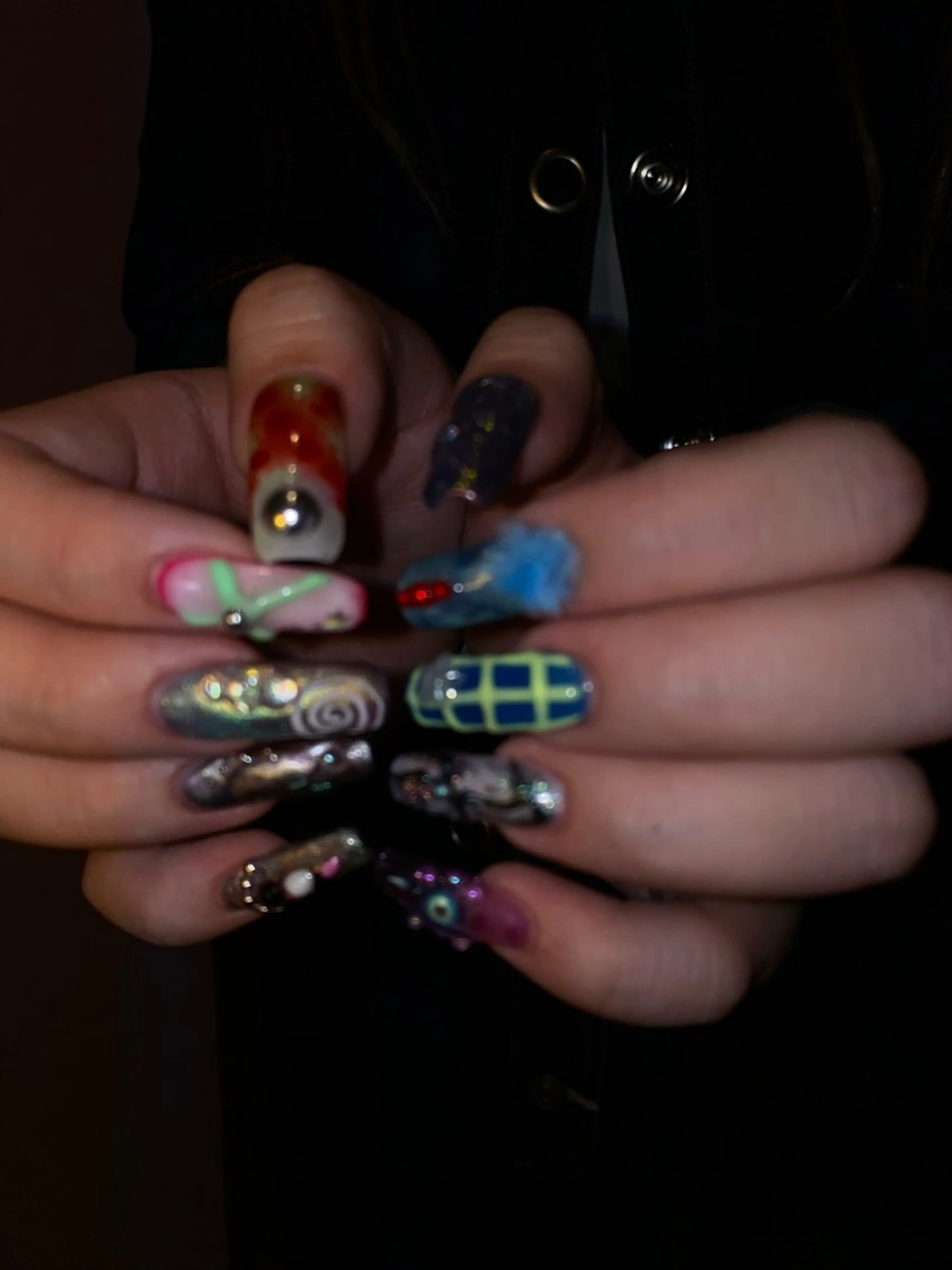 ネイル ハンドネイル oichan 𖦹°‧のネイルデザイン