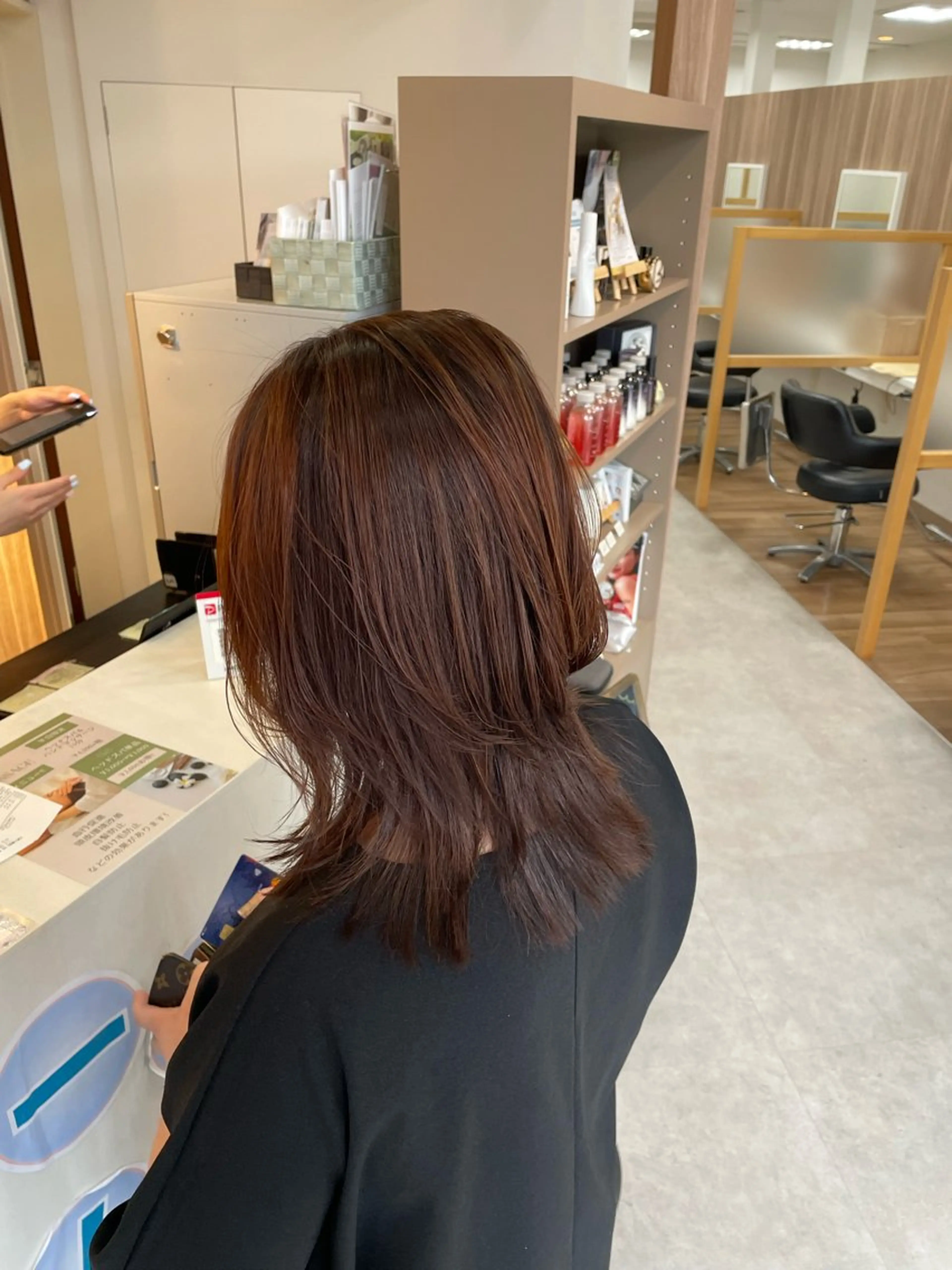 ミディアム カラー パーマ 髪質改善 縮毛矯正 葭葉 久美子のヘアスタイル