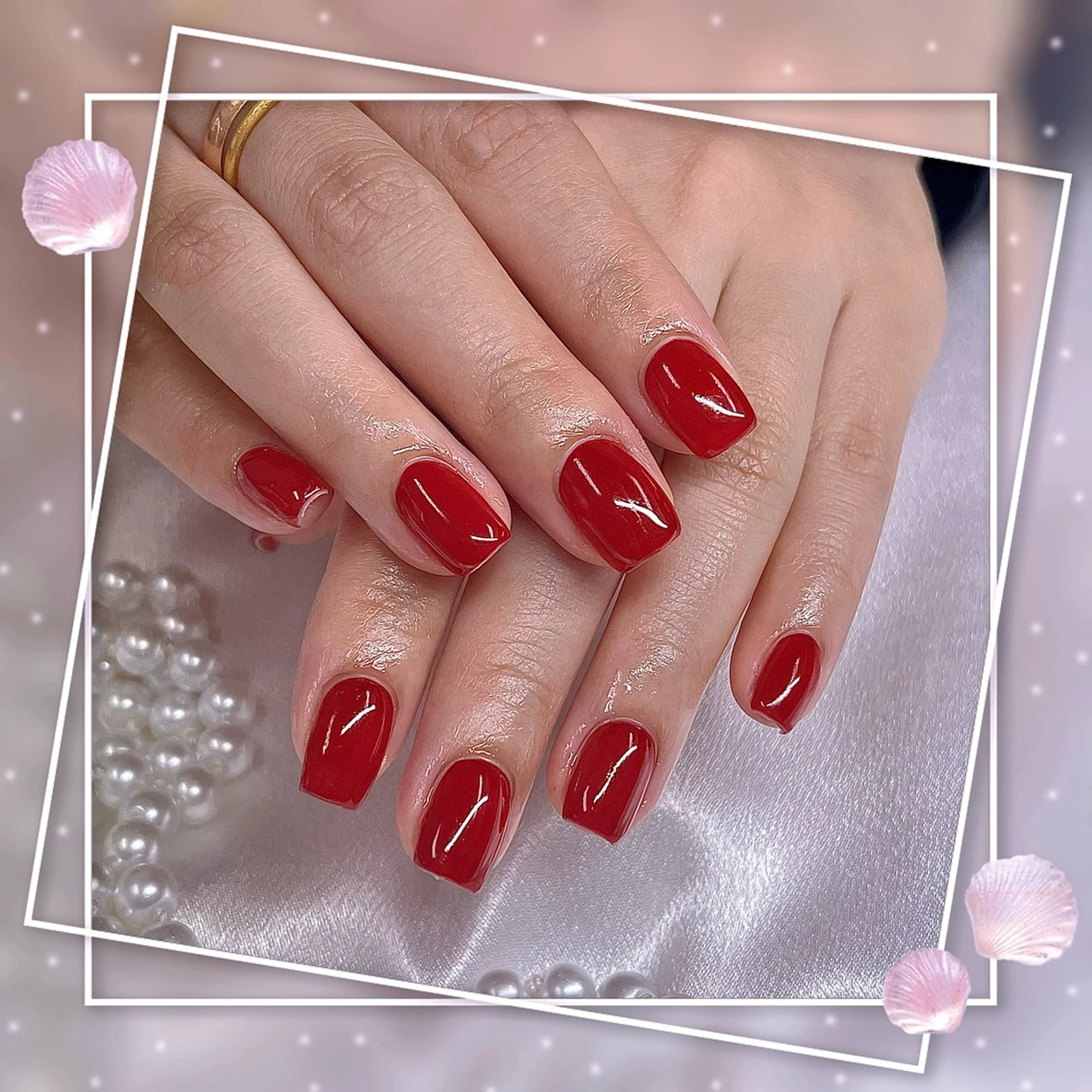 ネイル フレンチネイル グラデーション キラキラネイル 韓国ネイル マグネットネイル ハンドネイル ハンドケア Chill Nailsalonのネイルデザイン