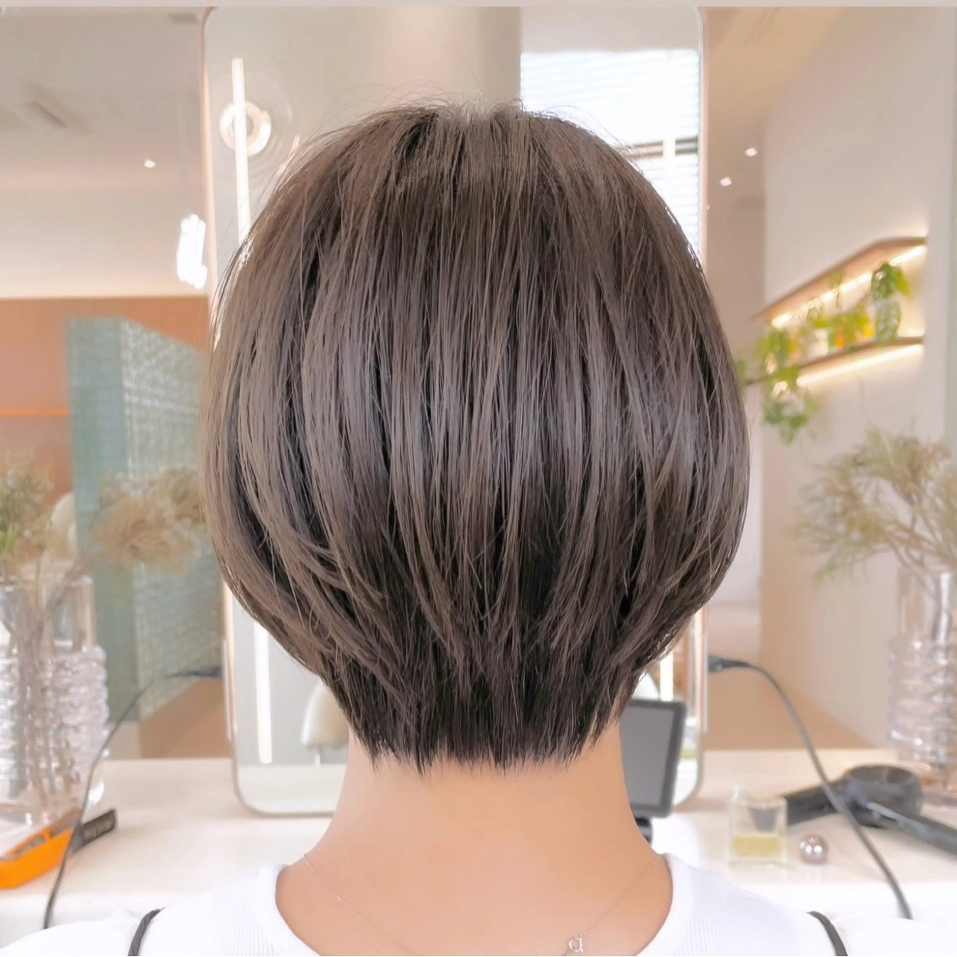 ショート カラー ショートボブ 丸みショート イルミナカラー ボブ 髪質改善 カット ヘアカラー トリートメント 田中航平/渋谷ボブ/ レイヤーボブのヘアスタイル