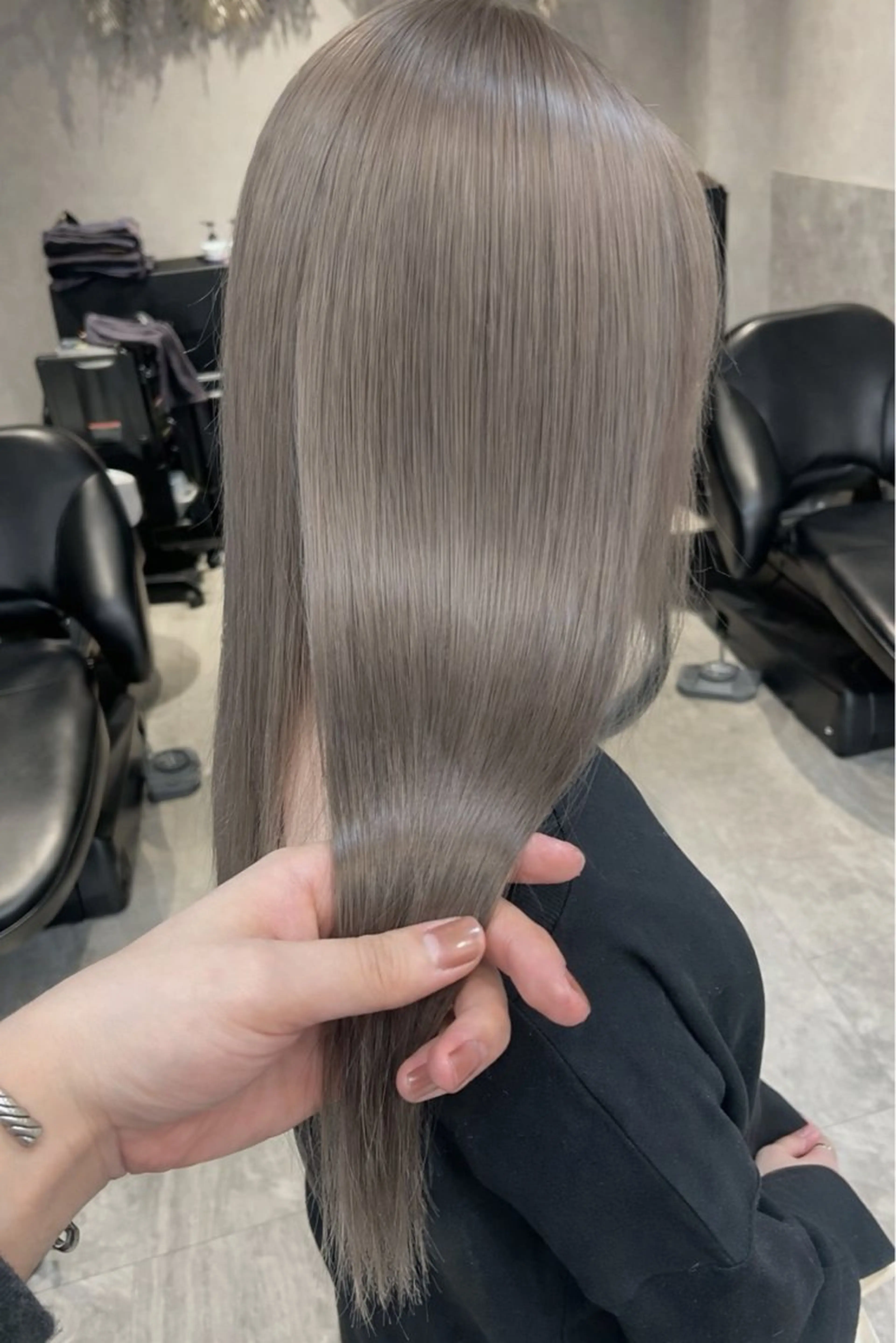 ミディアム ヘアカラー トリートメント 🎀似合わせカット/ 透明感カラー/翼🎀のヘアスタイル