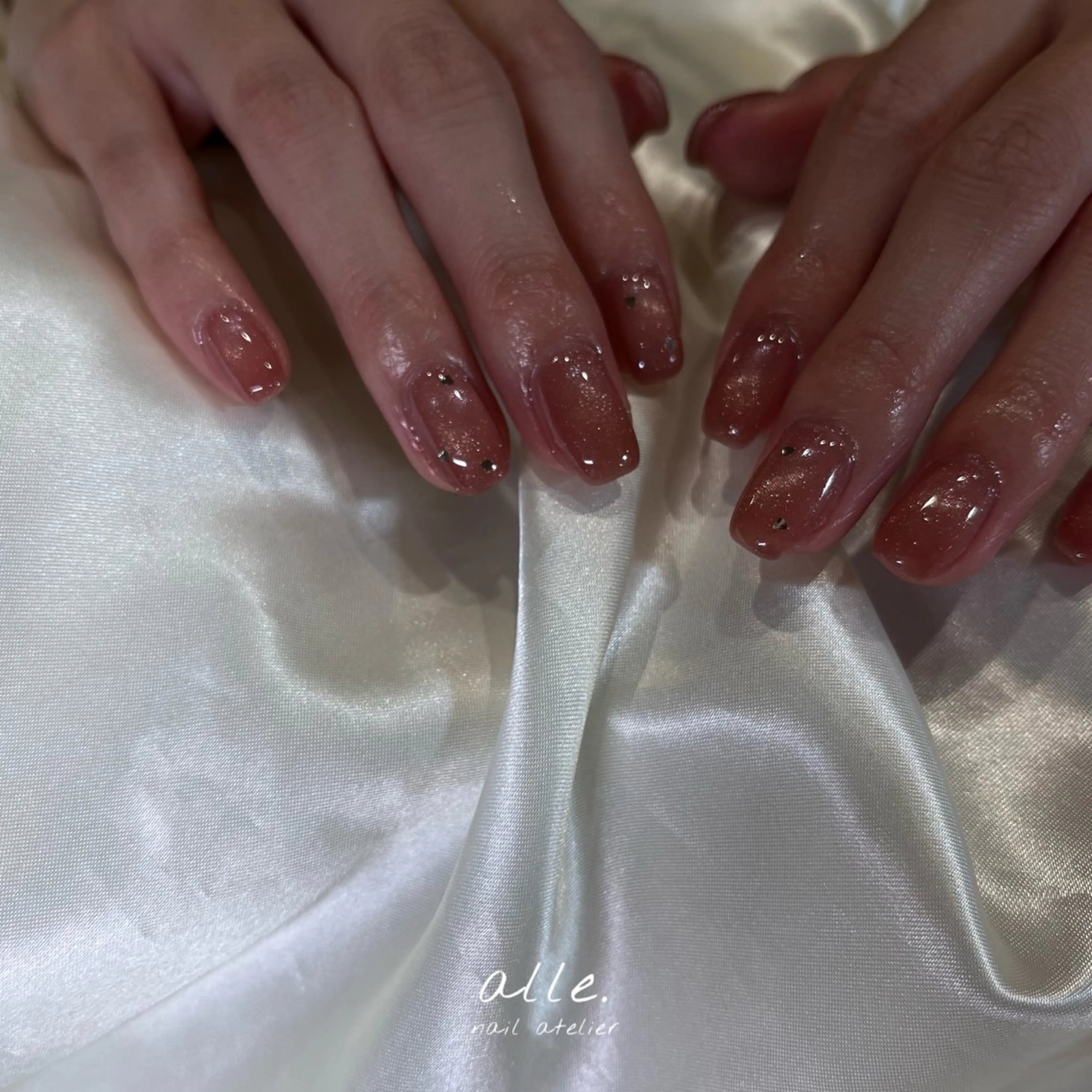 ネイル ハンドネイル atelier alle.のネイルデザイン