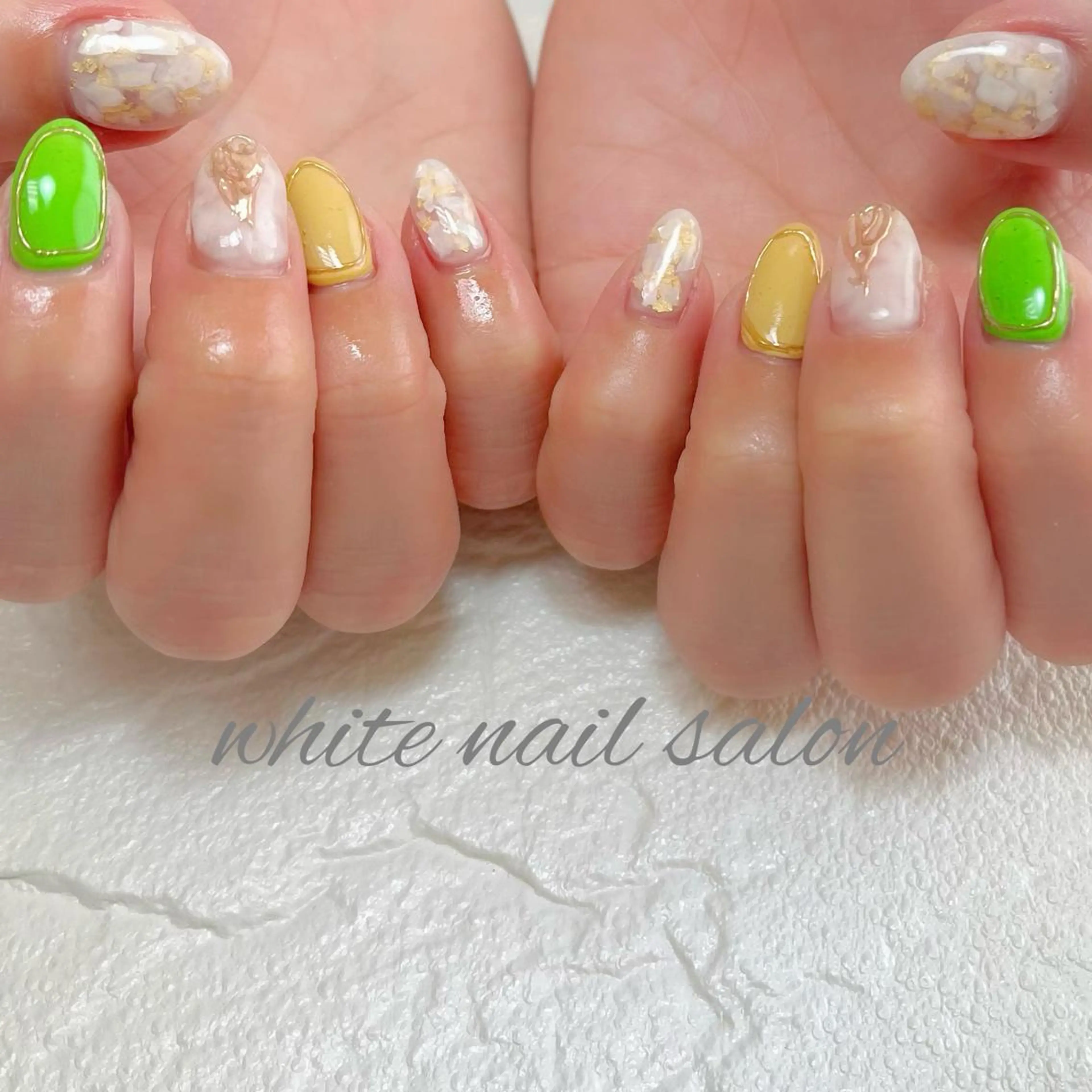 ネイル フットネイル ジェルネイル ハードジェル ラメ(グリッター) 持ち込み white nail salonのネイルデザイン