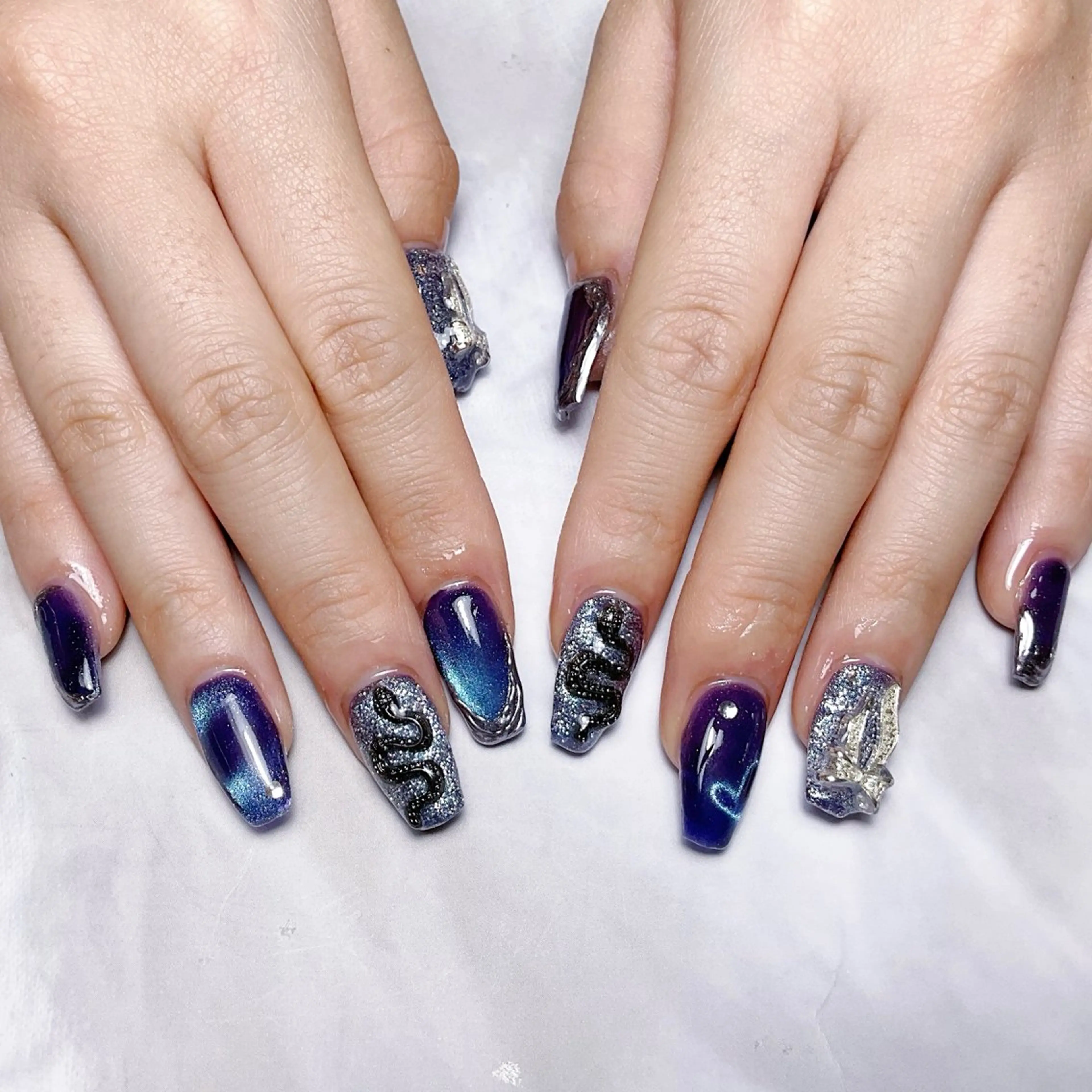 ネイル ハンドネイル 🍭Yun nail hyejin🌸のネイルデザイン