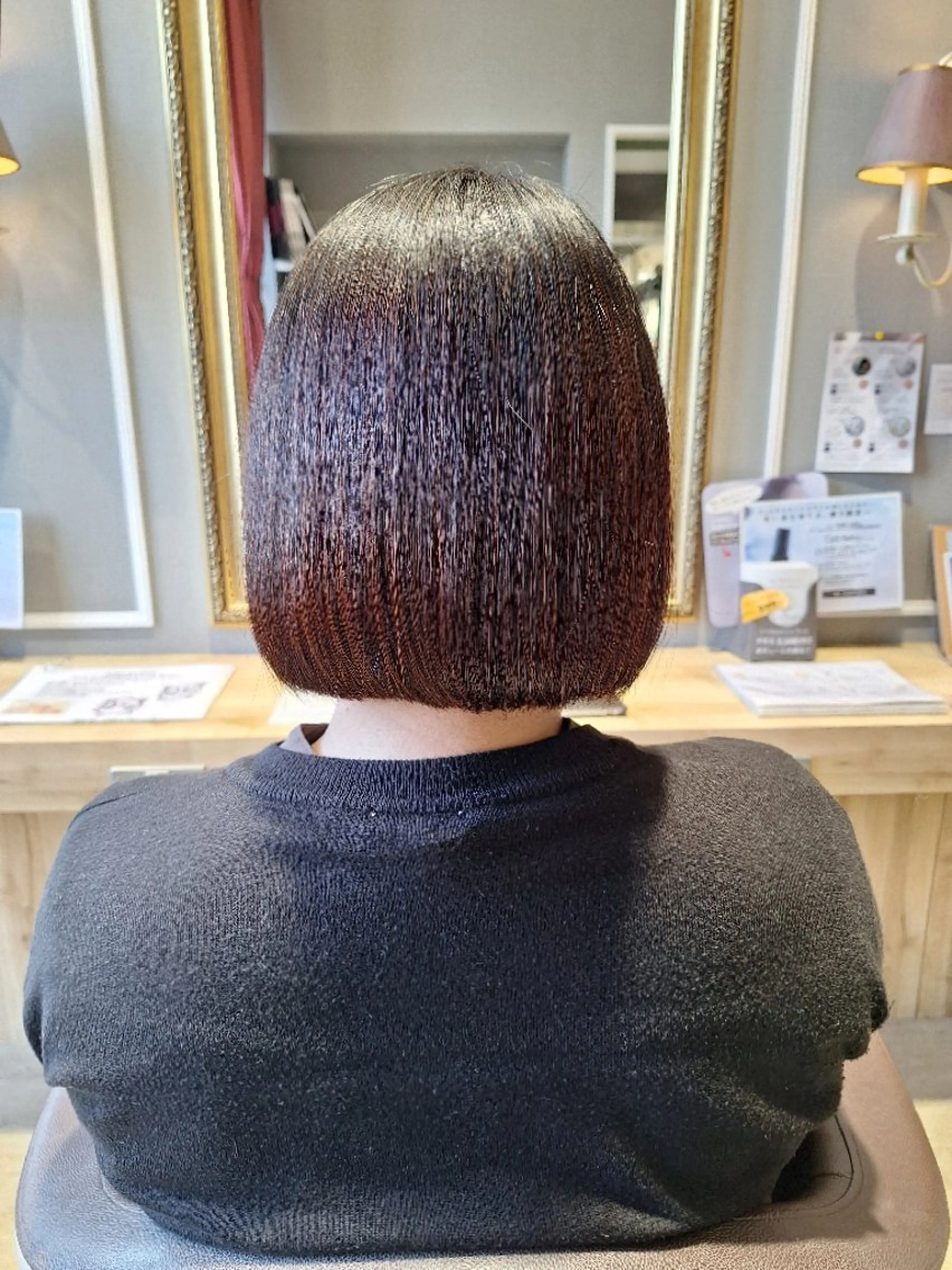 ショート アクイール 前田 千晶のヘアスタイル