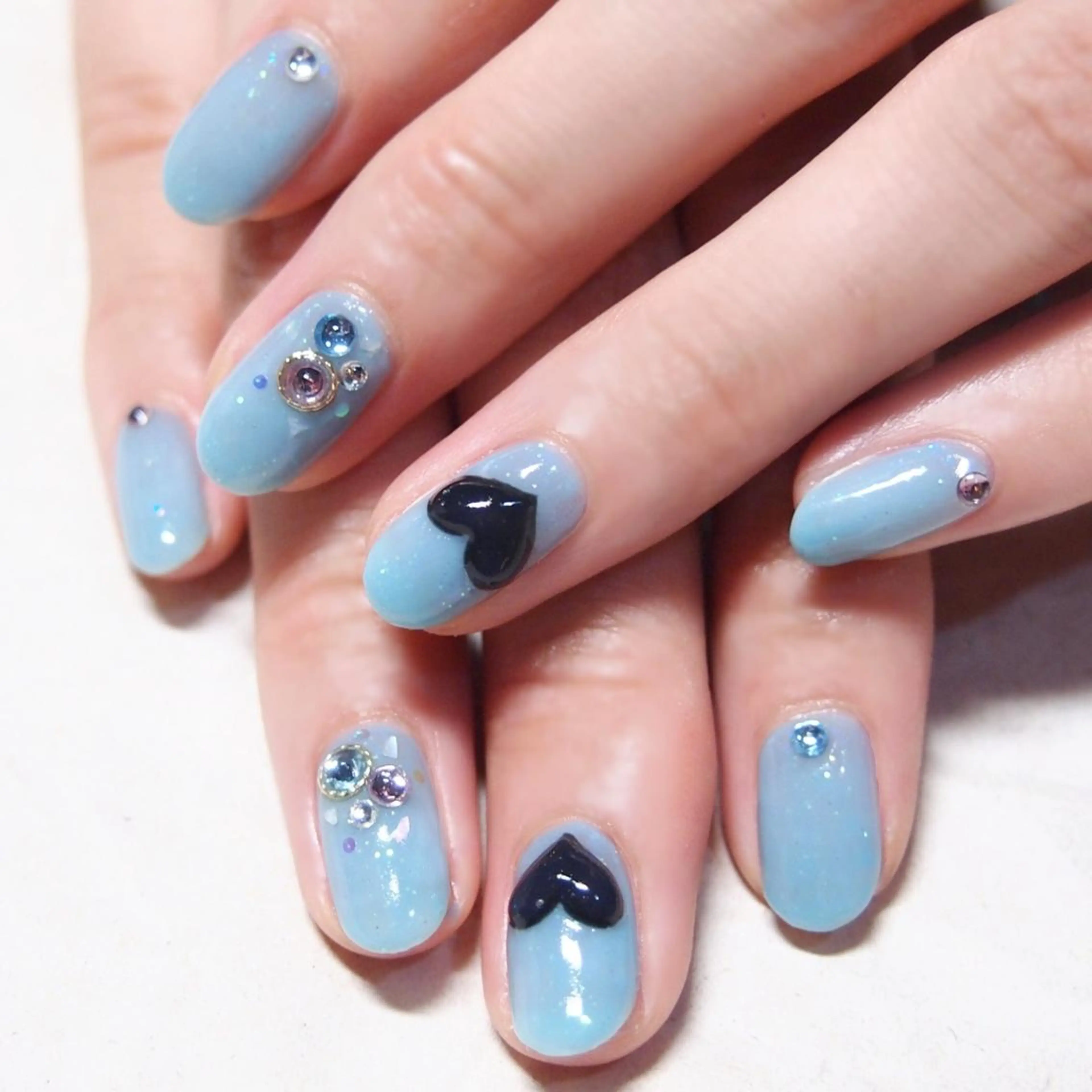 ネイル 山田 麻衣のネイルデザイン