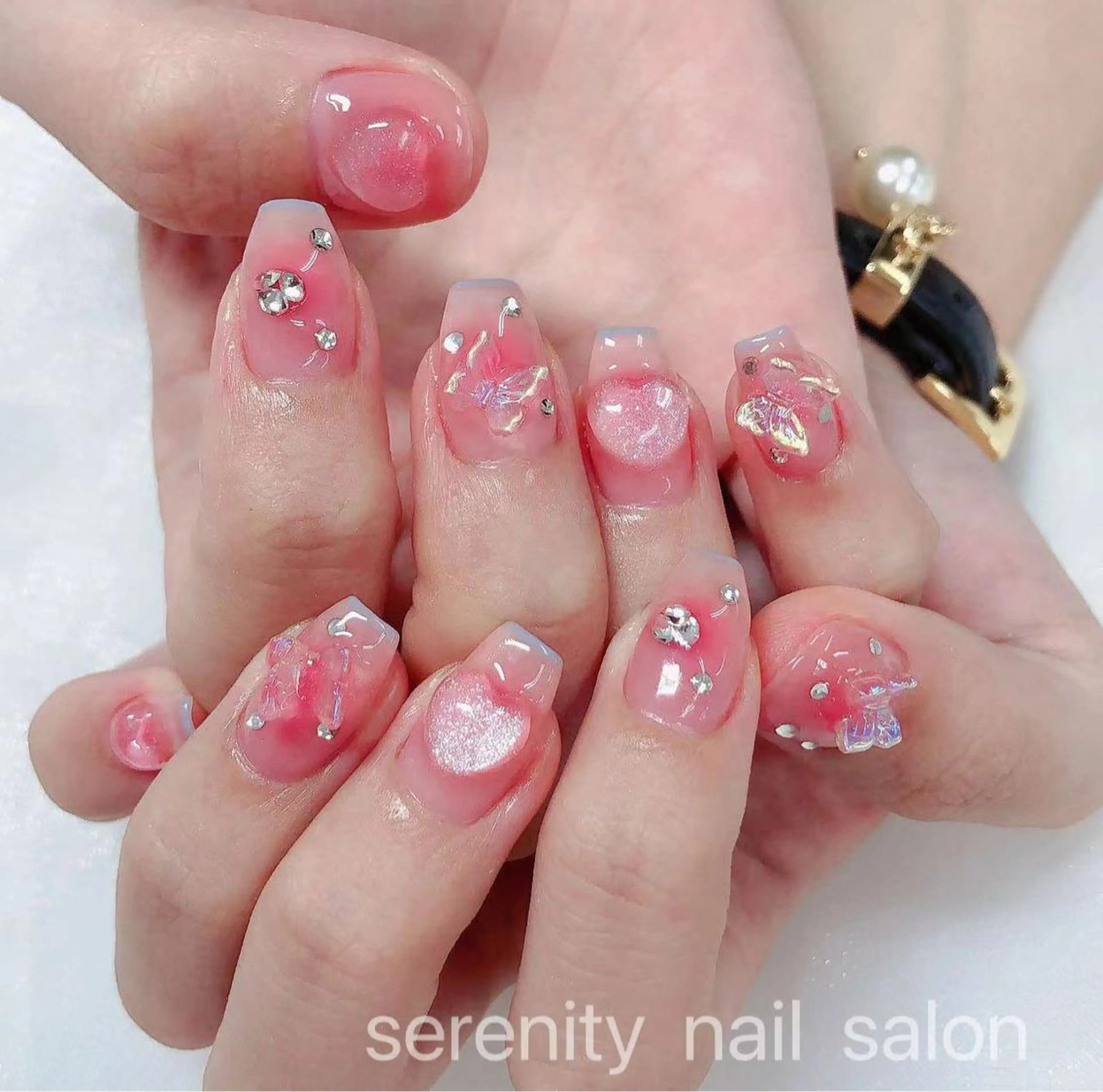 ネイル ハンドネイル ハンドケア ✨Serenity Nail salonのネイルデザイン