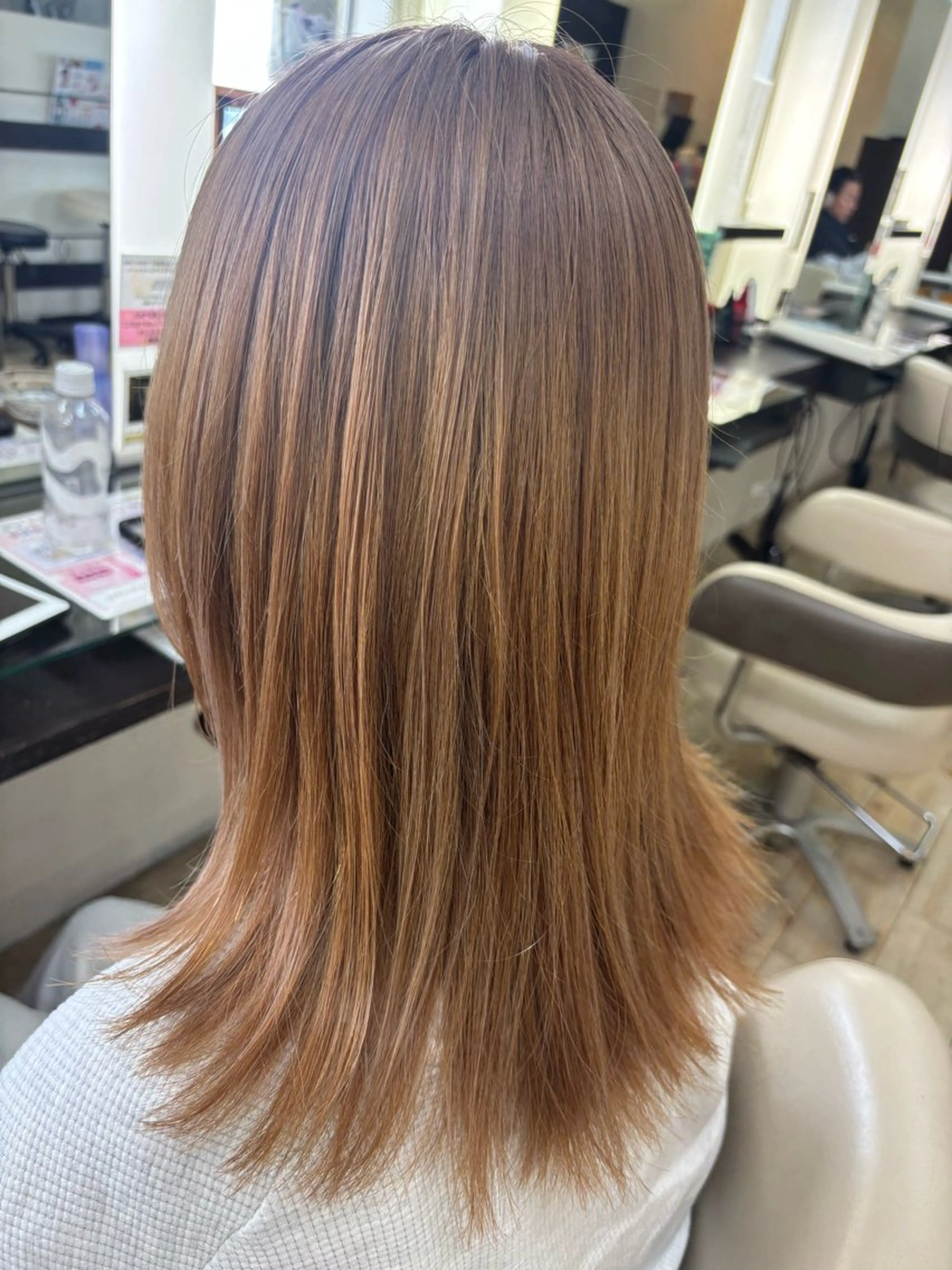 セミロング カラー カット ヘアカラー ルプラボウ 石黒よう子のヘアスタイル