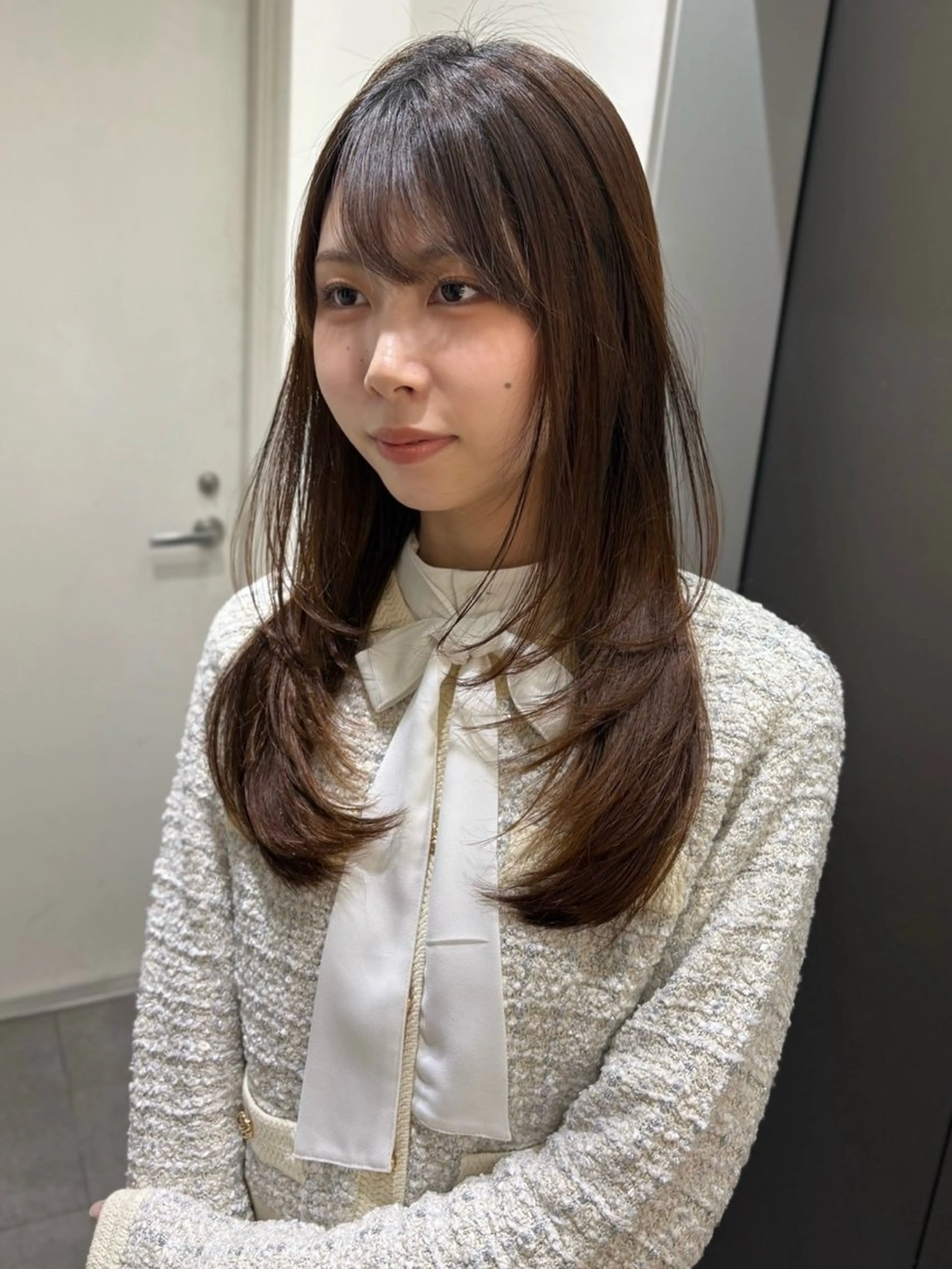 ロング カラー ヘアカラー トリートメント 透明感カラー 💞みどりのヘアスタイル