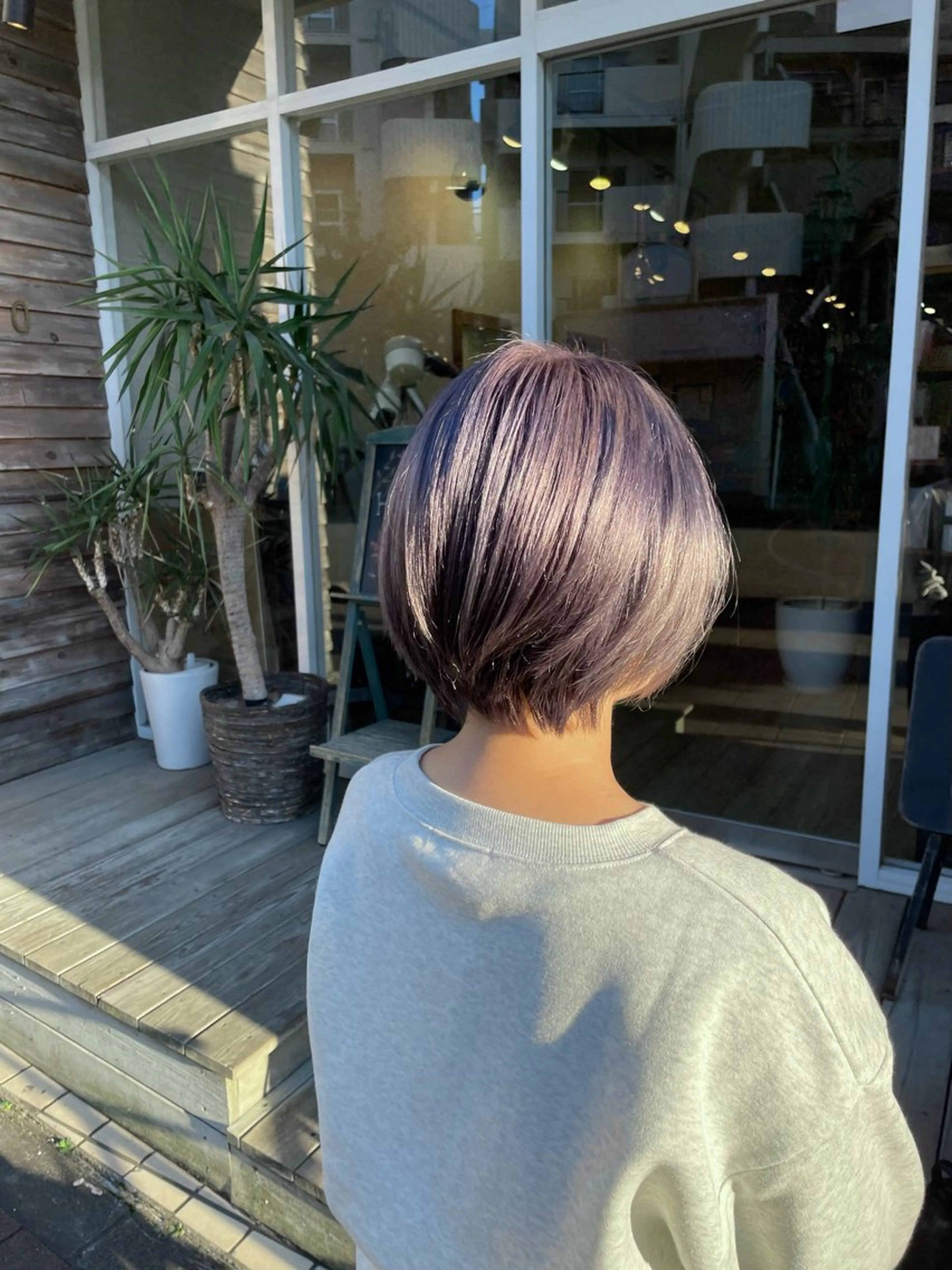 ショート ショートヘア ヘアカラー トリートメント オオシマ ミユのヘアスタイル