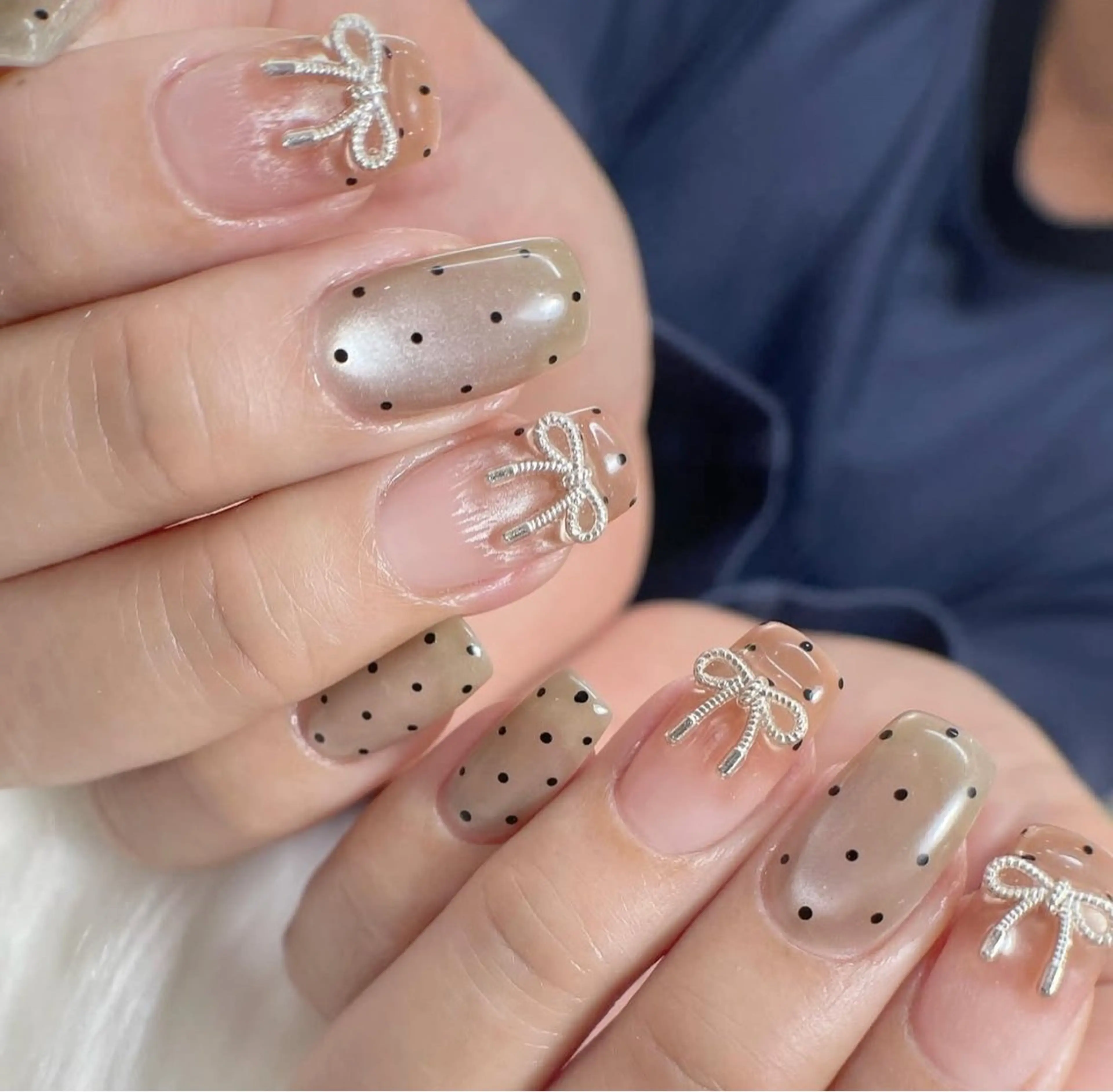 ネイル ハンドネイル XIINH NAIL SALONのネイルデザイン