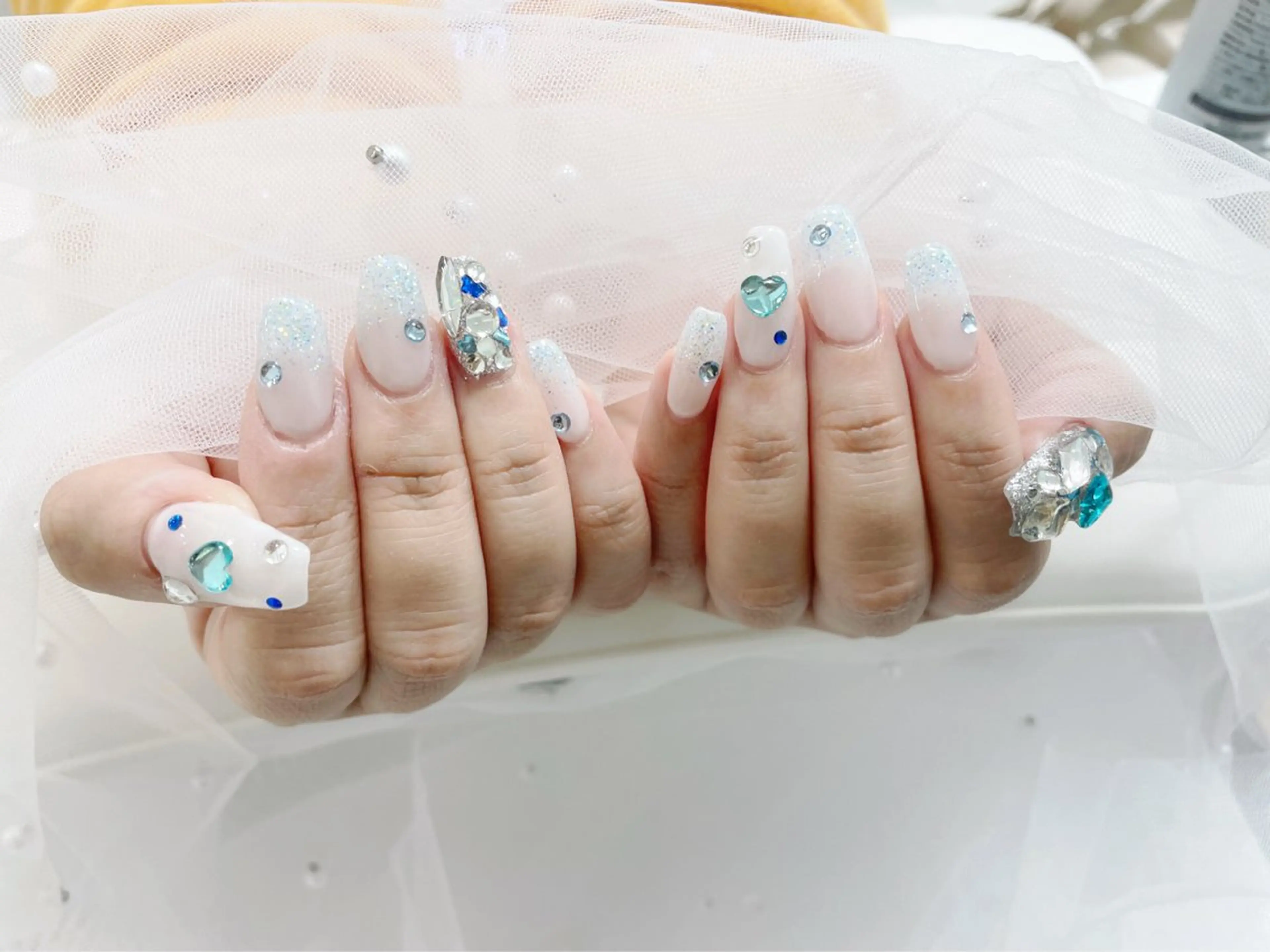 ネイル 。 Omiのネイルデザイン