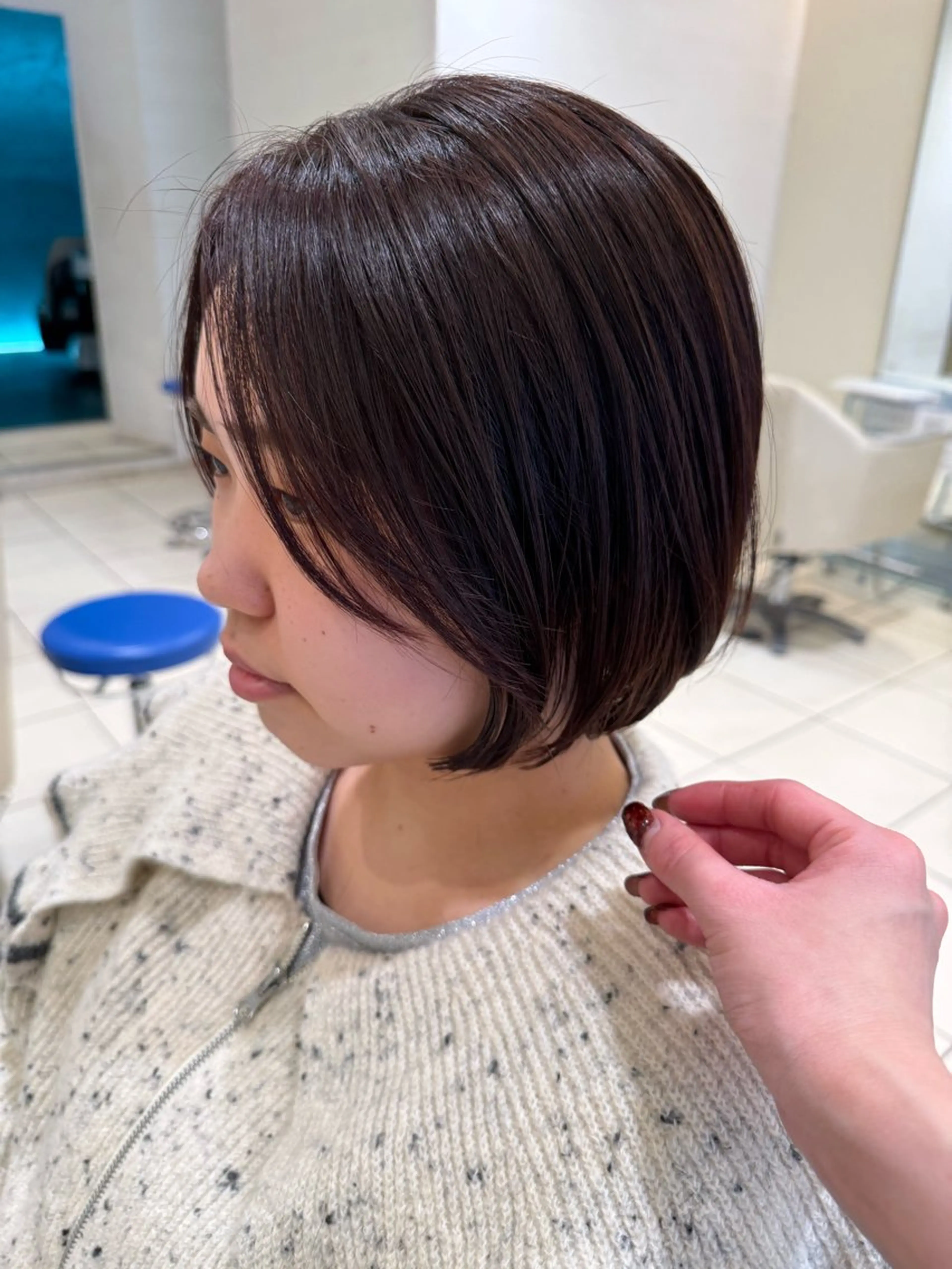 ショート カット ヘアカラー トリートメント 松下仁美 /切りっぱなしボブのヘアスタイル