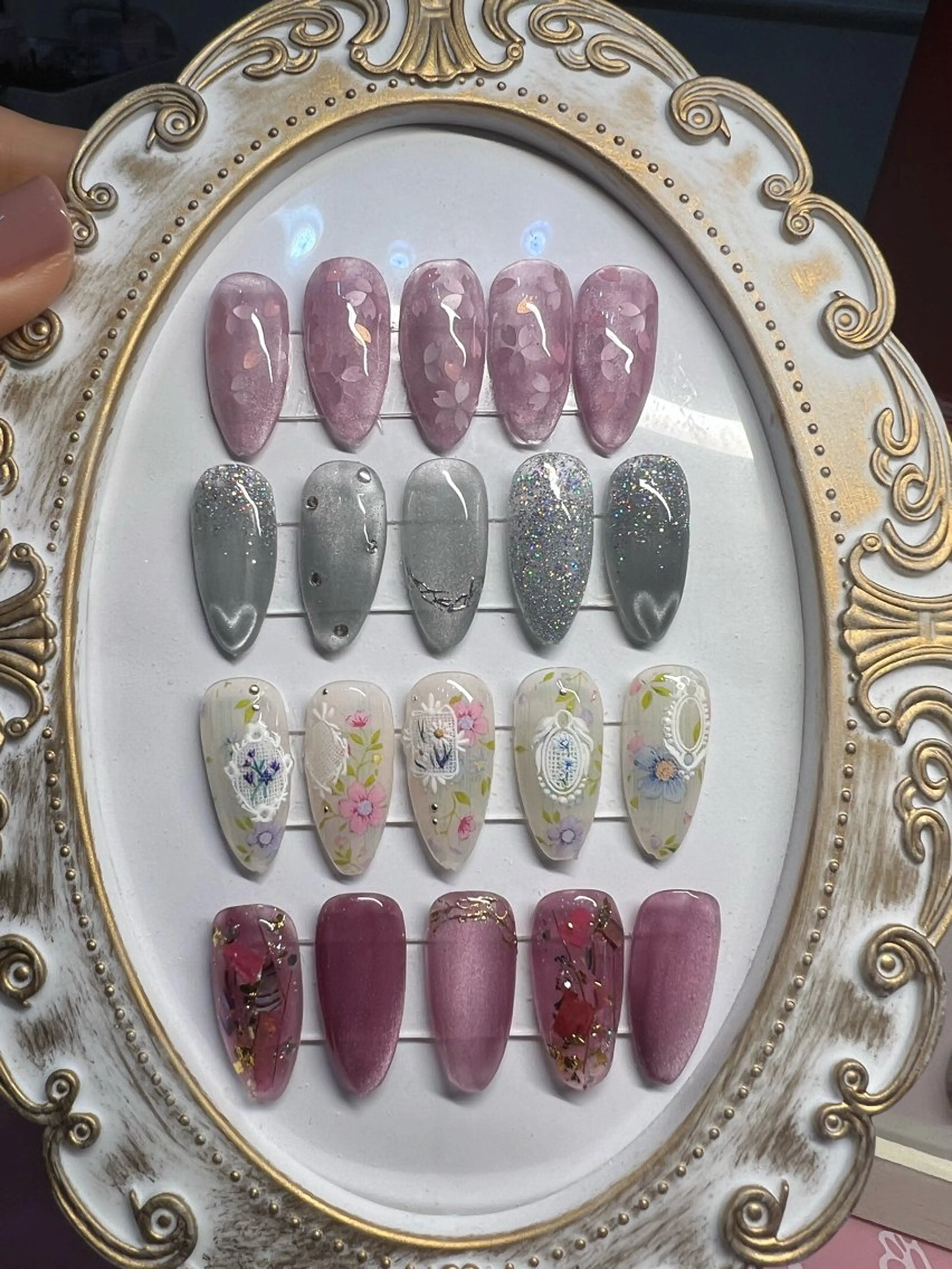 ネイル ジェルネイル キラキラネイル 韓国ネイル マグネットネイル パラジェル You kyehwaのネイルデザイン