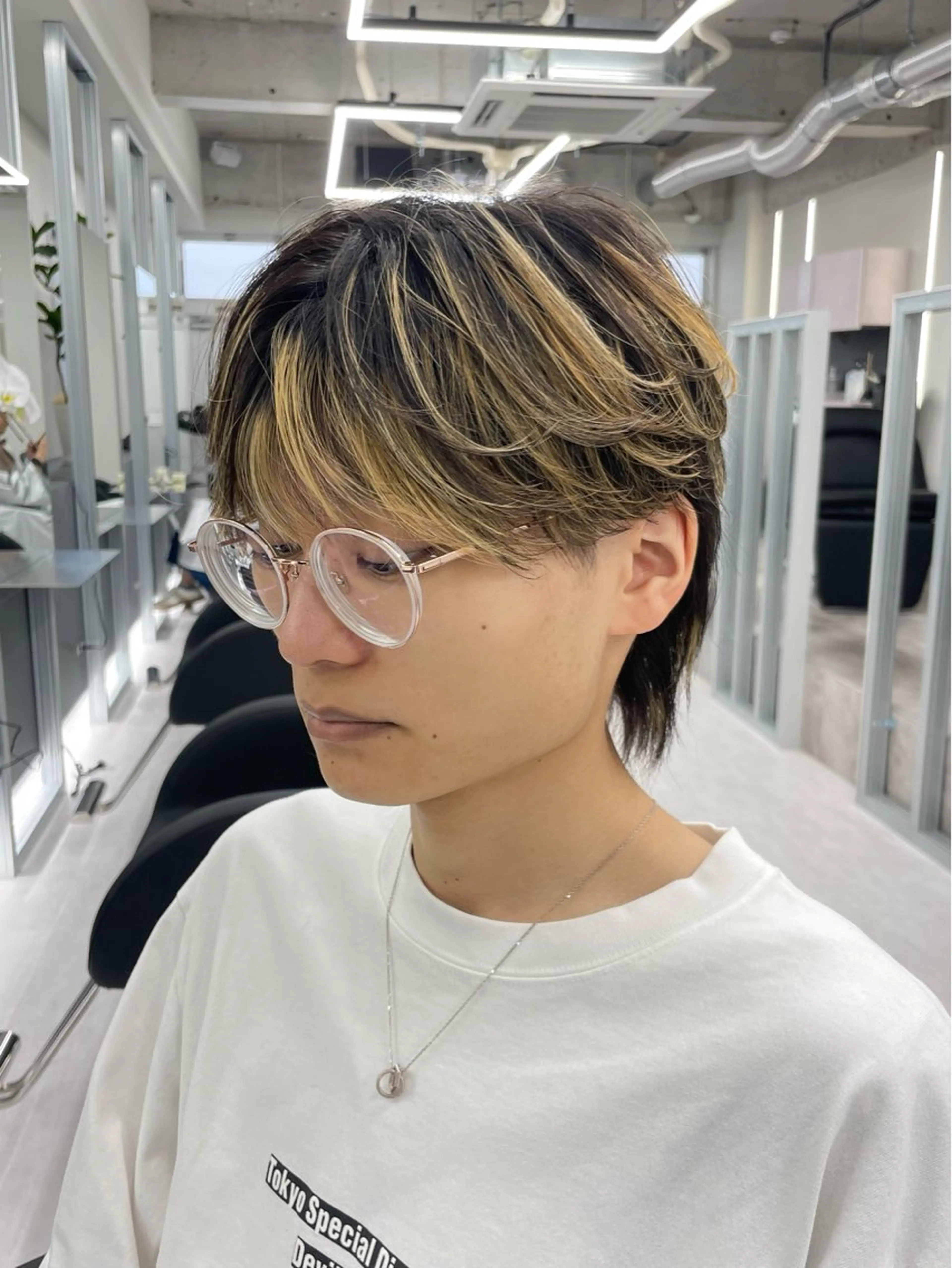 カラー メンズ メンズハイライト ハイライトカラー カット ヘアカラー 福永速人 /メンズパーマのヘアスタイル