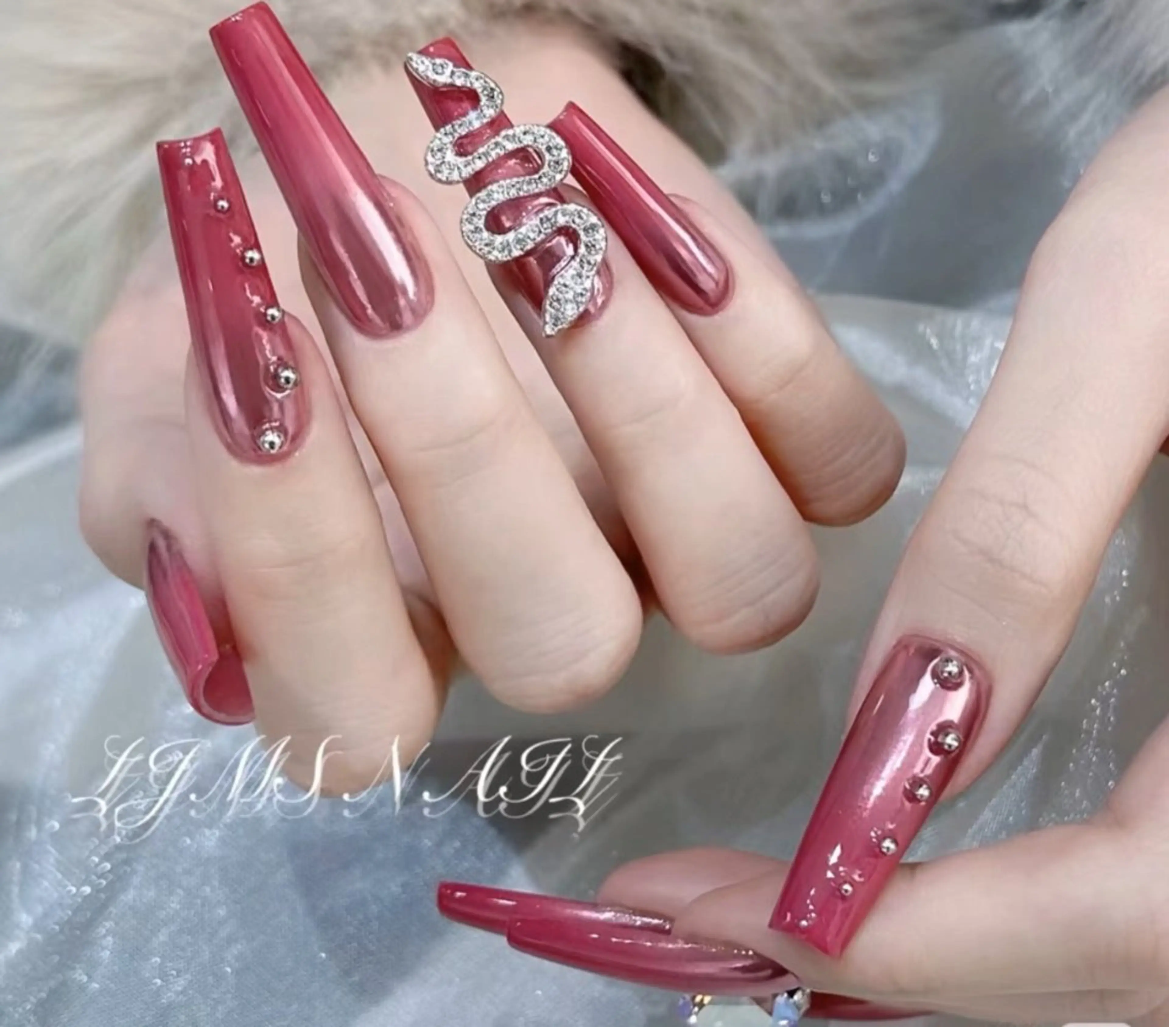 ネイル 長さだし専門店 M2　rikaのネイルデザイン