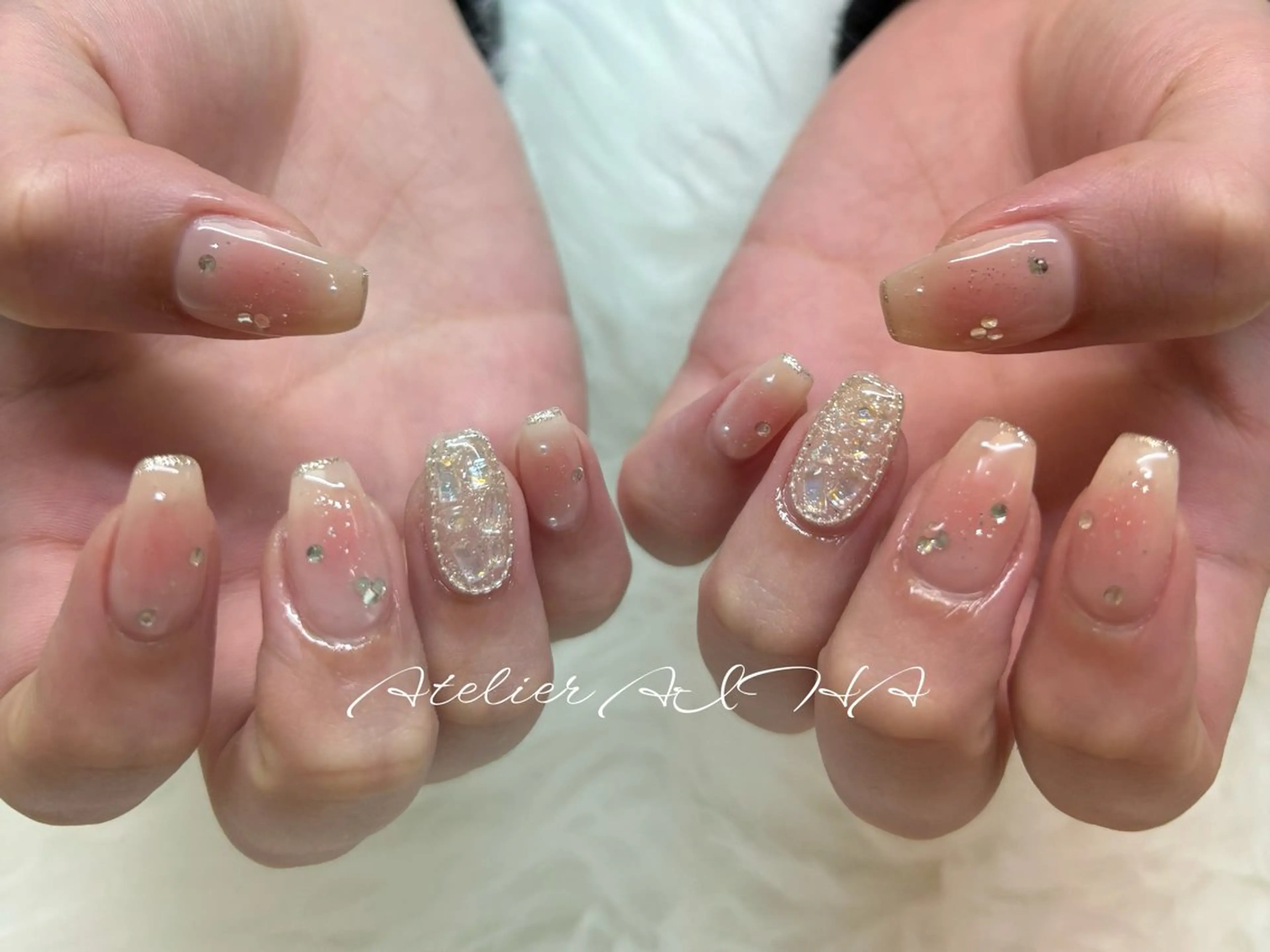 セミロング ハンドネイル アトリエAIHA★ フィルイン推奨サロンのネイルデザイン