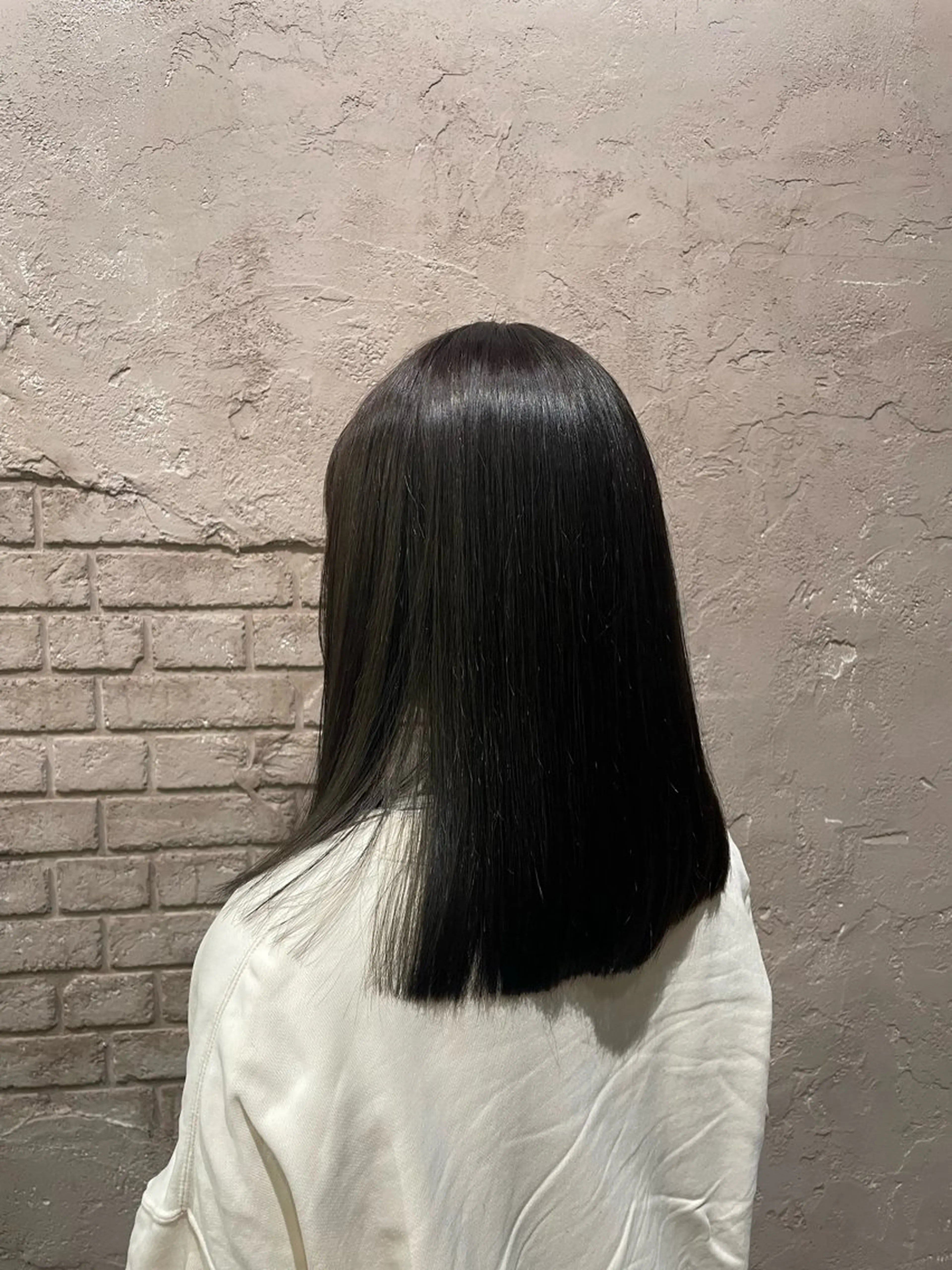 カラー 栗山 蒔梓のヘアスタイル