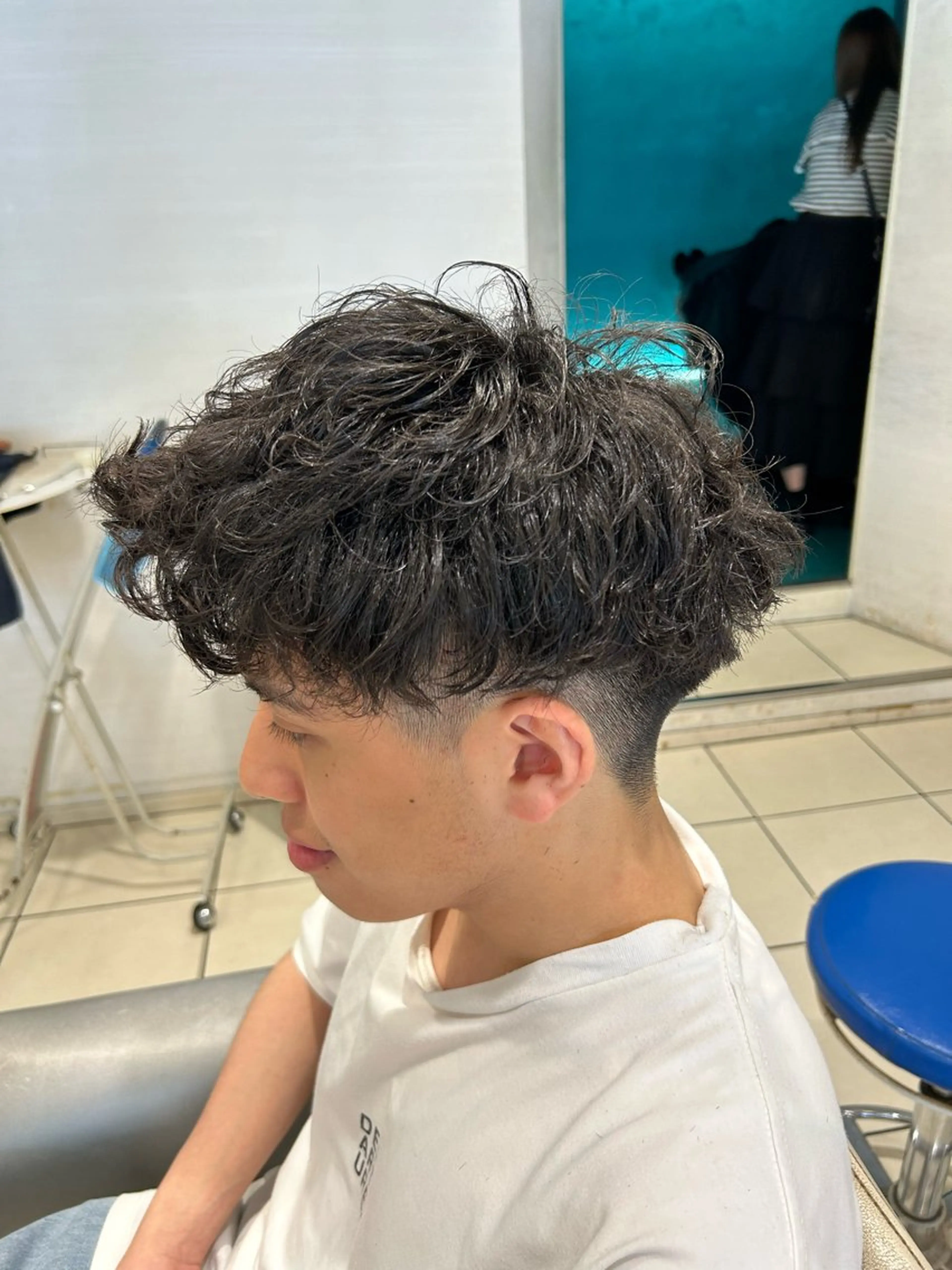 ショート パーマ メンズパーマ 副店長ユウタのヘアスタイル