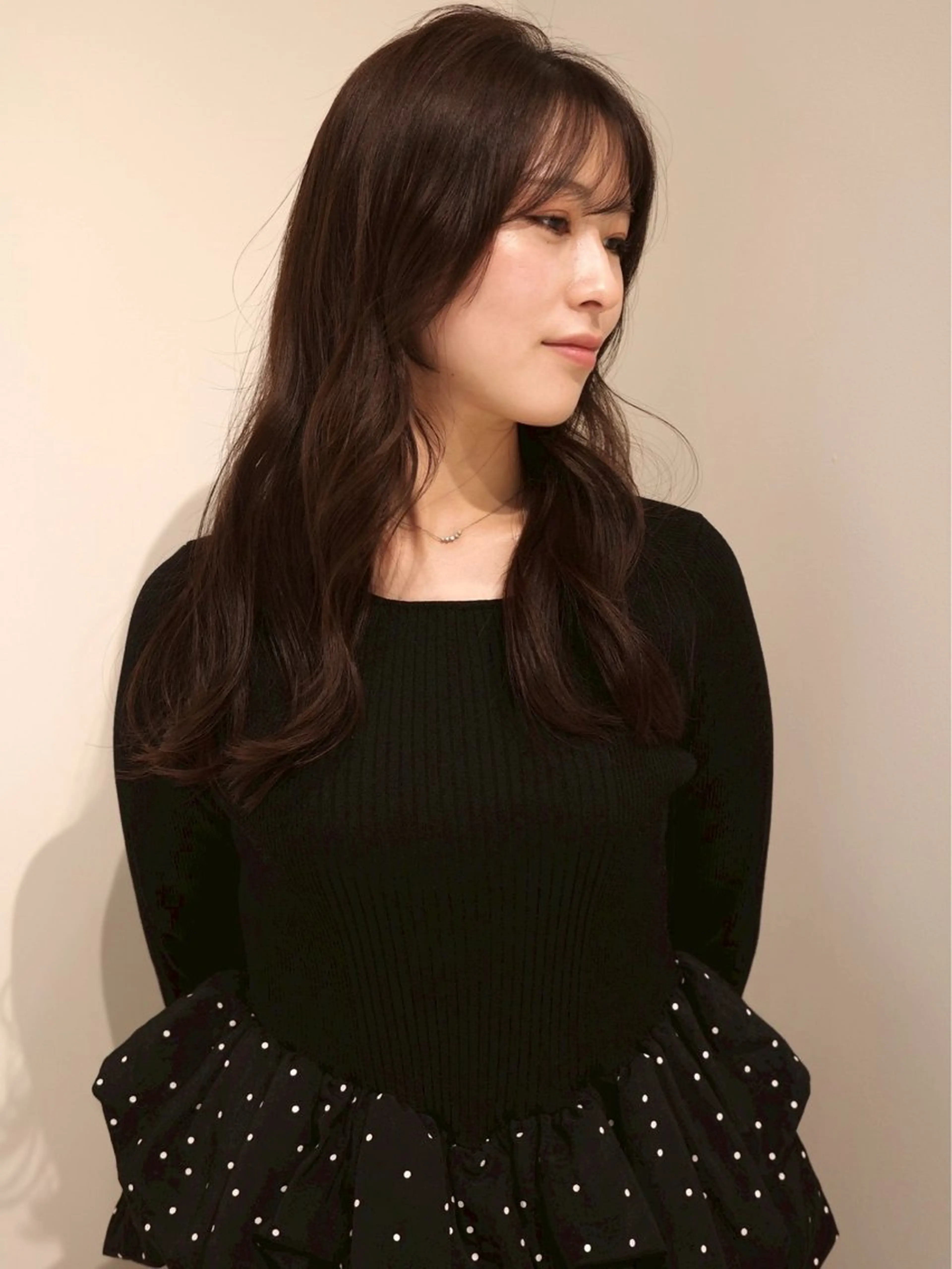 セミロング カラー ブラウンカラー カット ヘアカラー トリートメント (h)wim ウィムのヘアスタイル