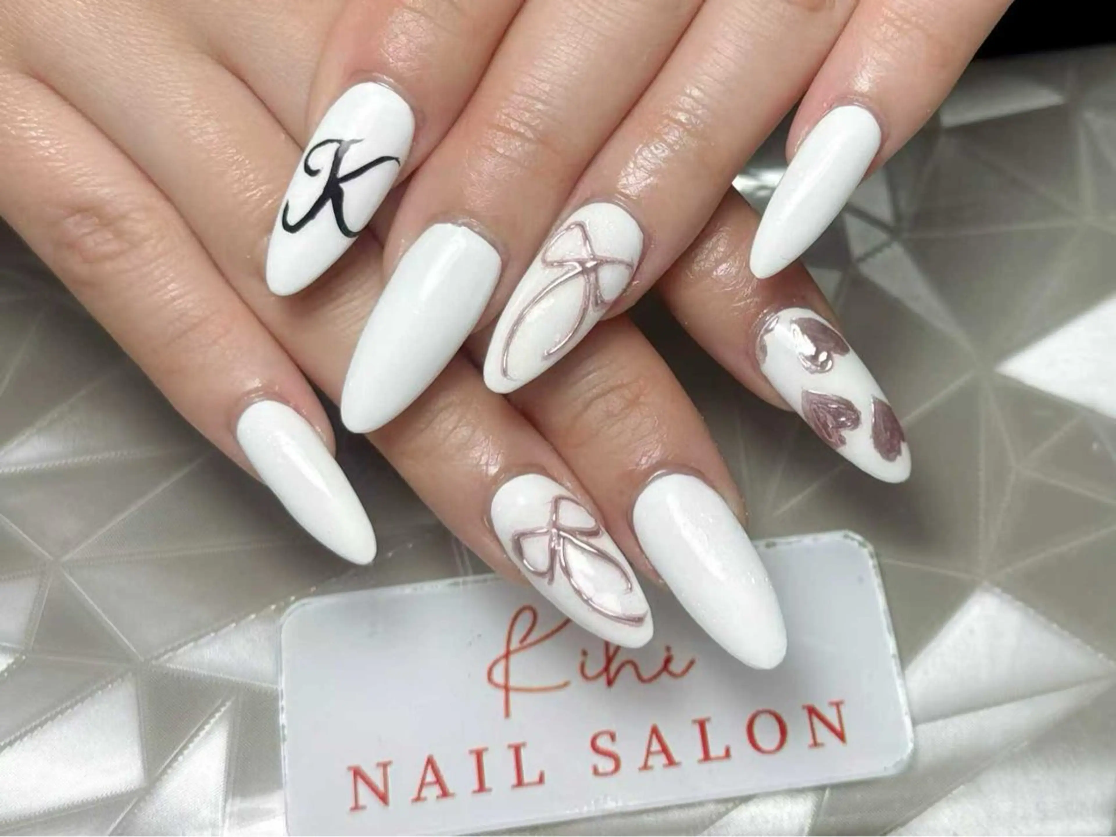 ネイル アートネイル フレンチネイル ジェルネイル グラデーション 韓国ネイル ハンドネイル ハンドケア さくら💮💮 【オフ無料】のネイルデザイン