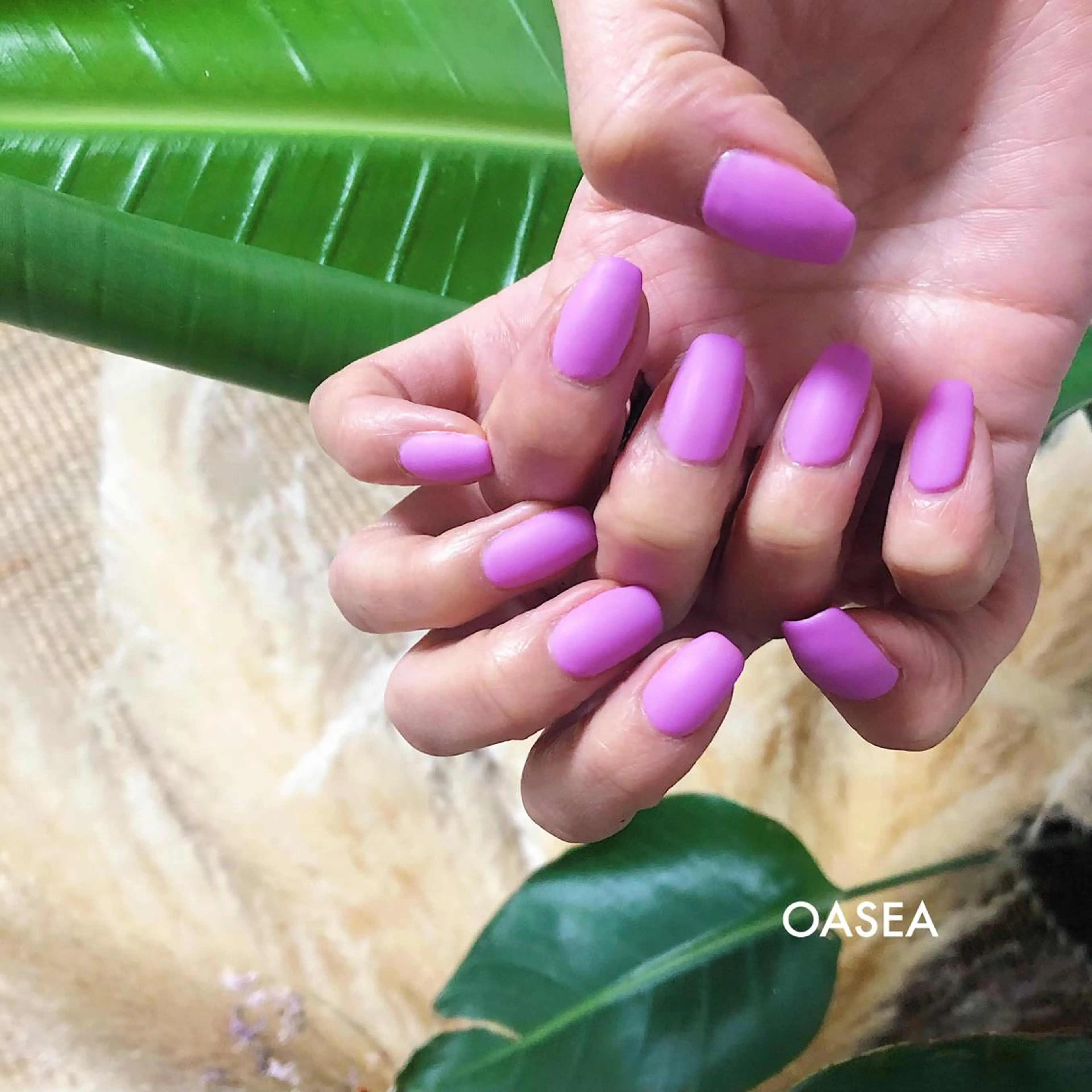 ネイル ハンドネイル 🌞💜 KAORI 🌴のネイルデザイン