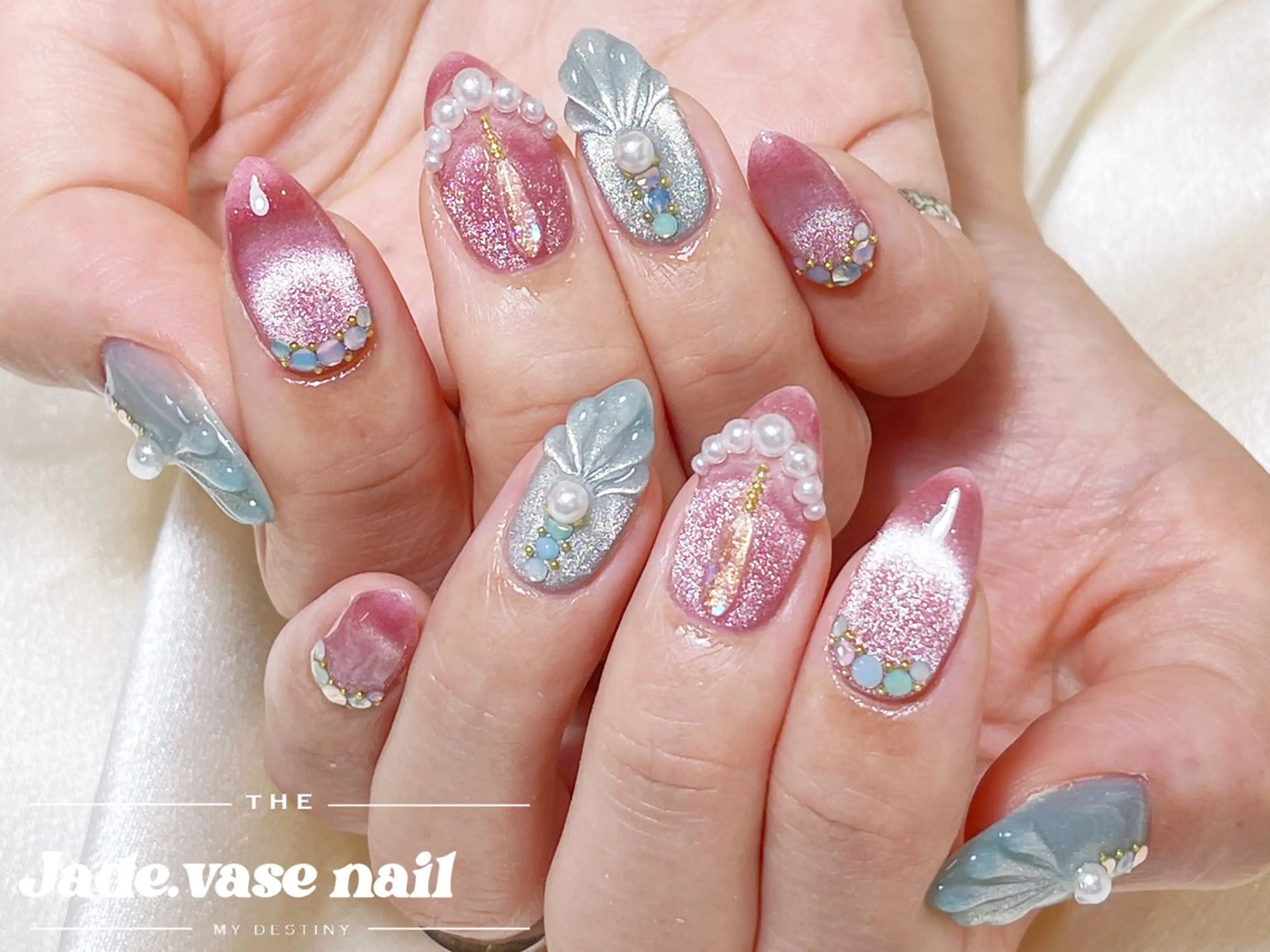 ネイル ✰Jade.vase 银座のネイルデザイン