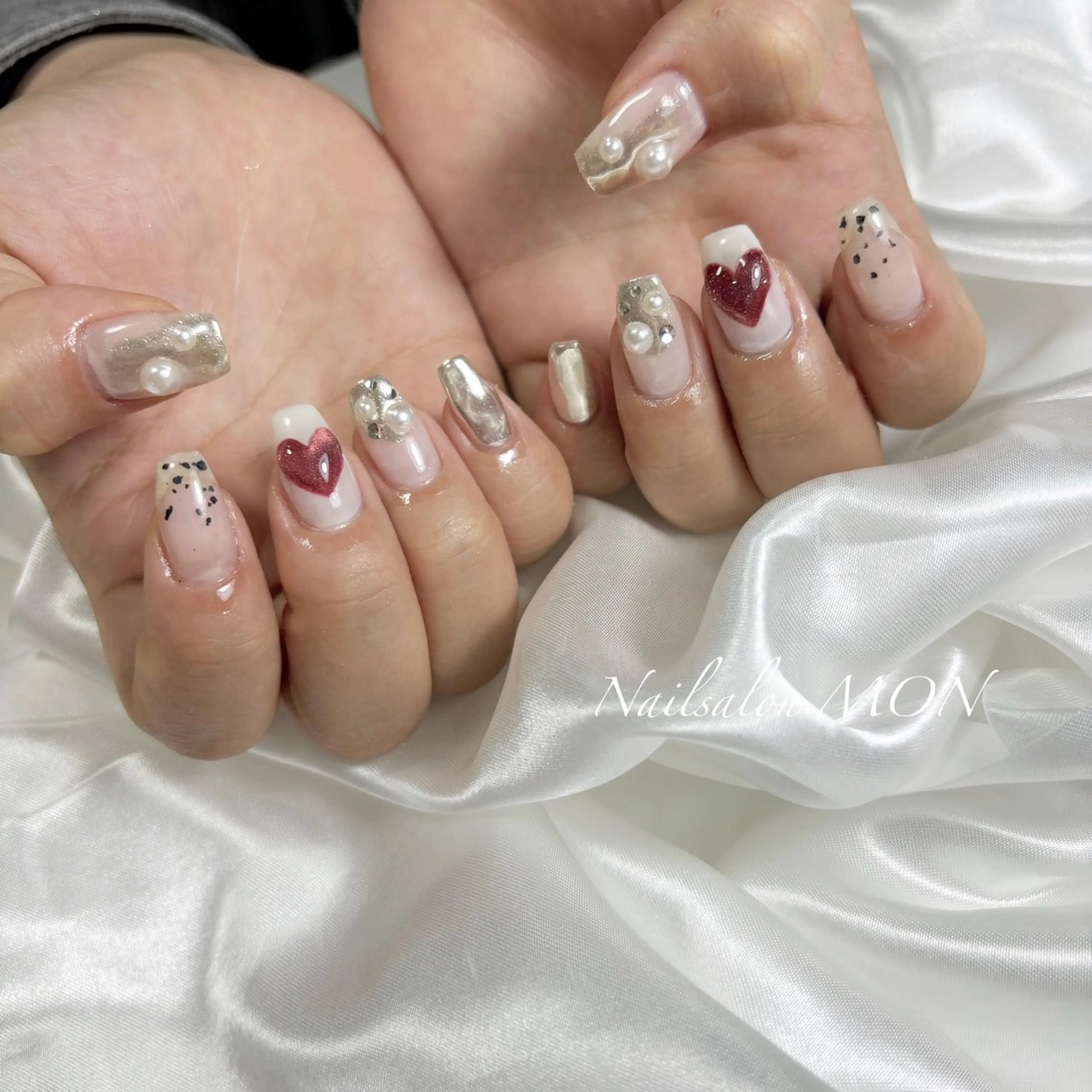 ネイル ストーンネイル ハンドネイル Nailsalon MONのネイルデザイン