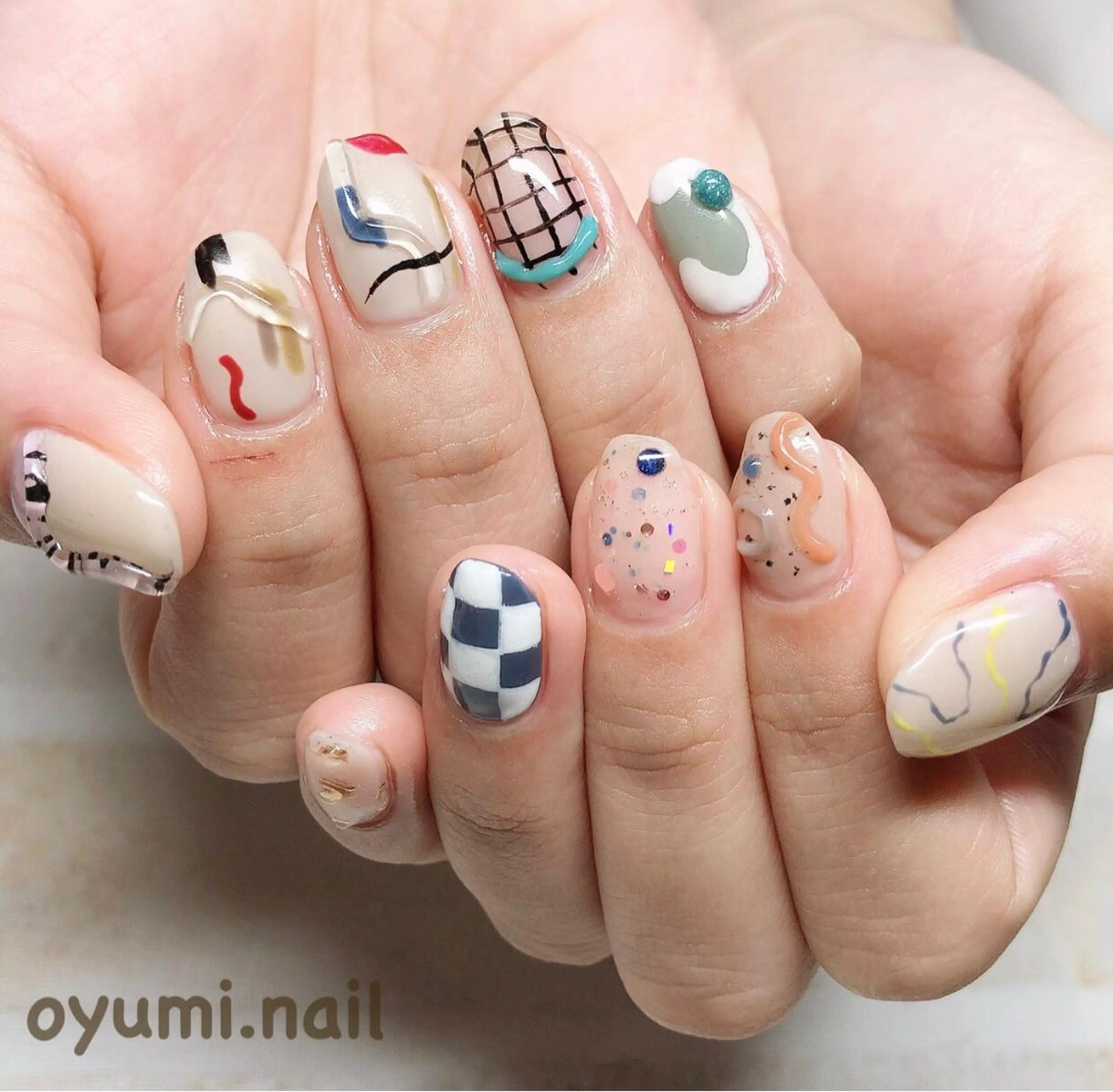 ネイル ジェルネイル グラデーション 韓国ネイル パラジェル ハンドネイル takanashi yumiのネイルデザイン