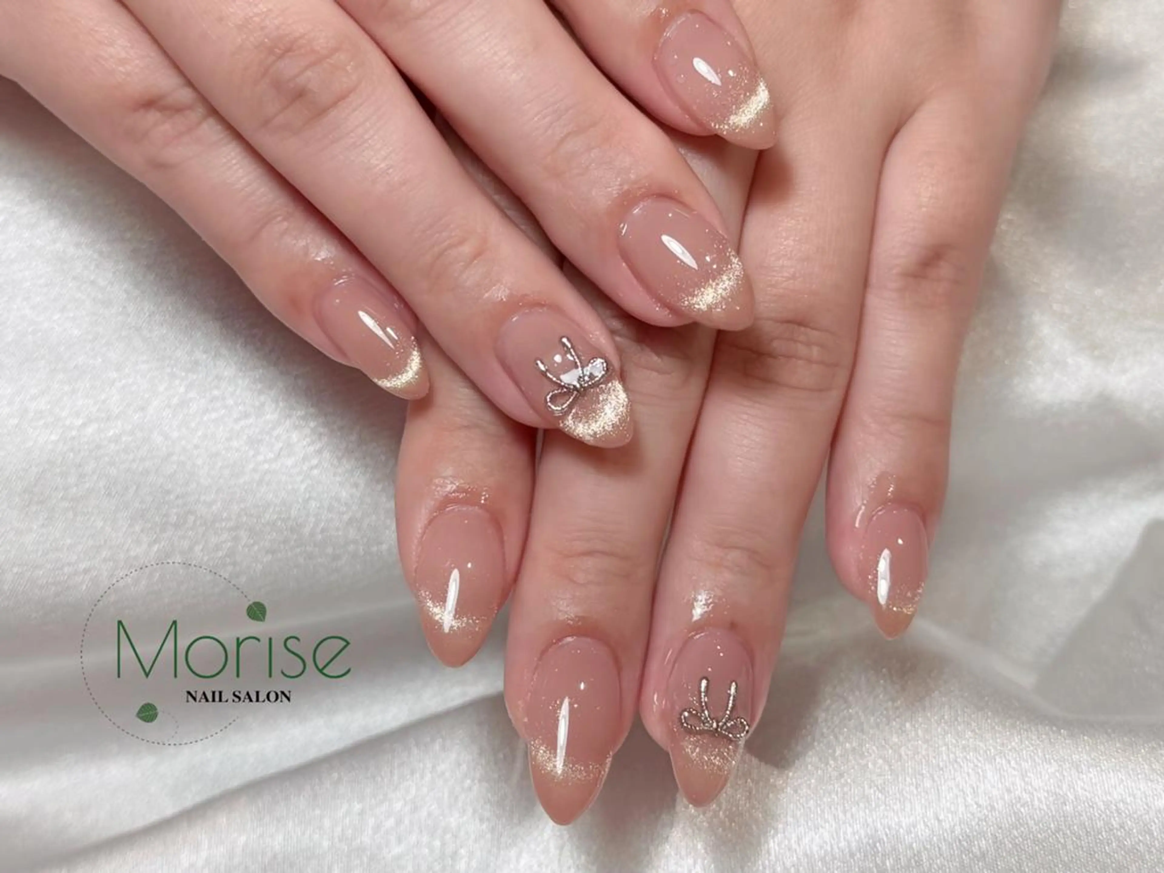 ネイル フラッシュネイル フレンチネイル ジェルネイル マグネットネイル ミラーネイル ハンドネイル ハンドケア MoriseNail 表参道 Ninaになのネイルデザイン