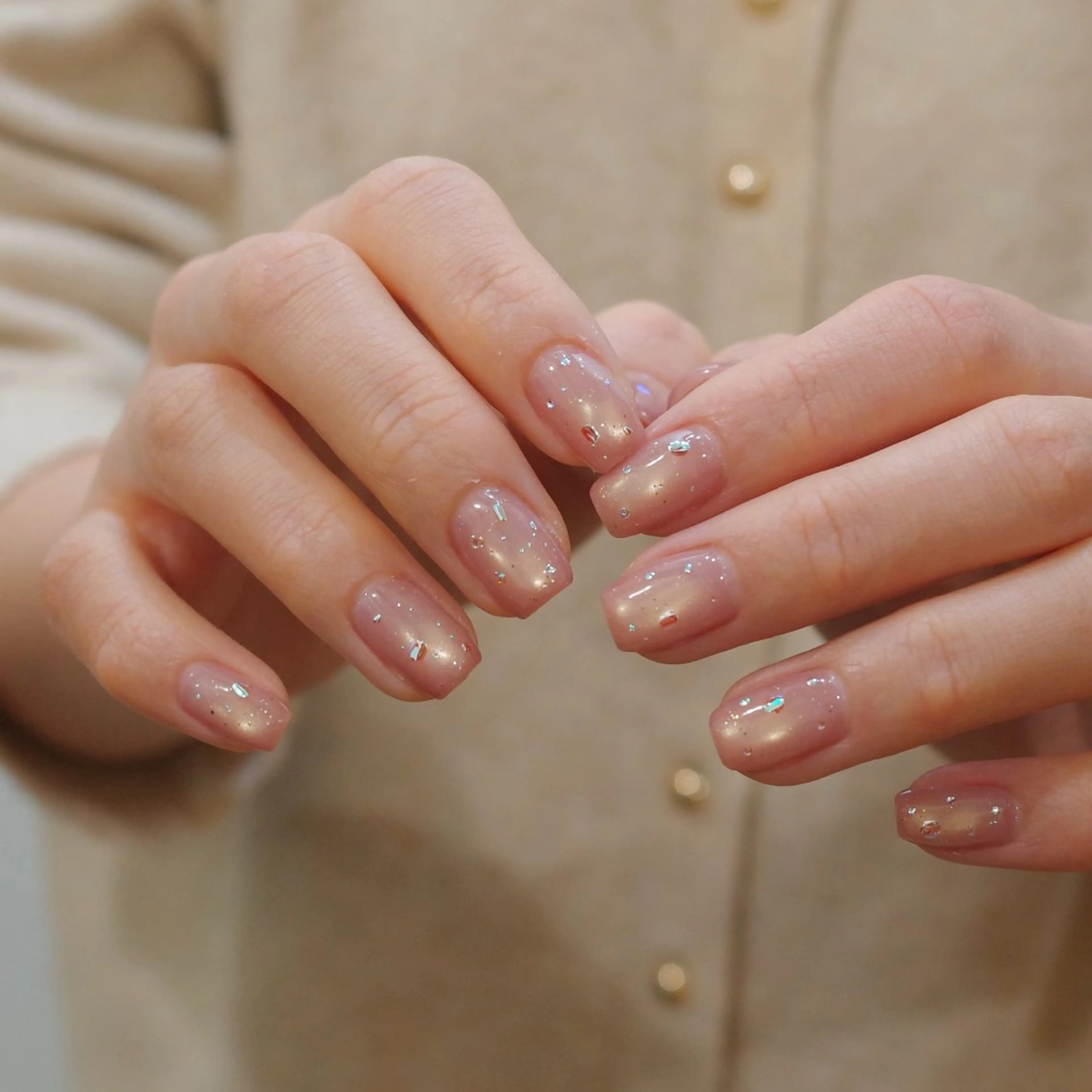 ネイル オーロラネイル ハンドネイル reika .のネイルデザイン