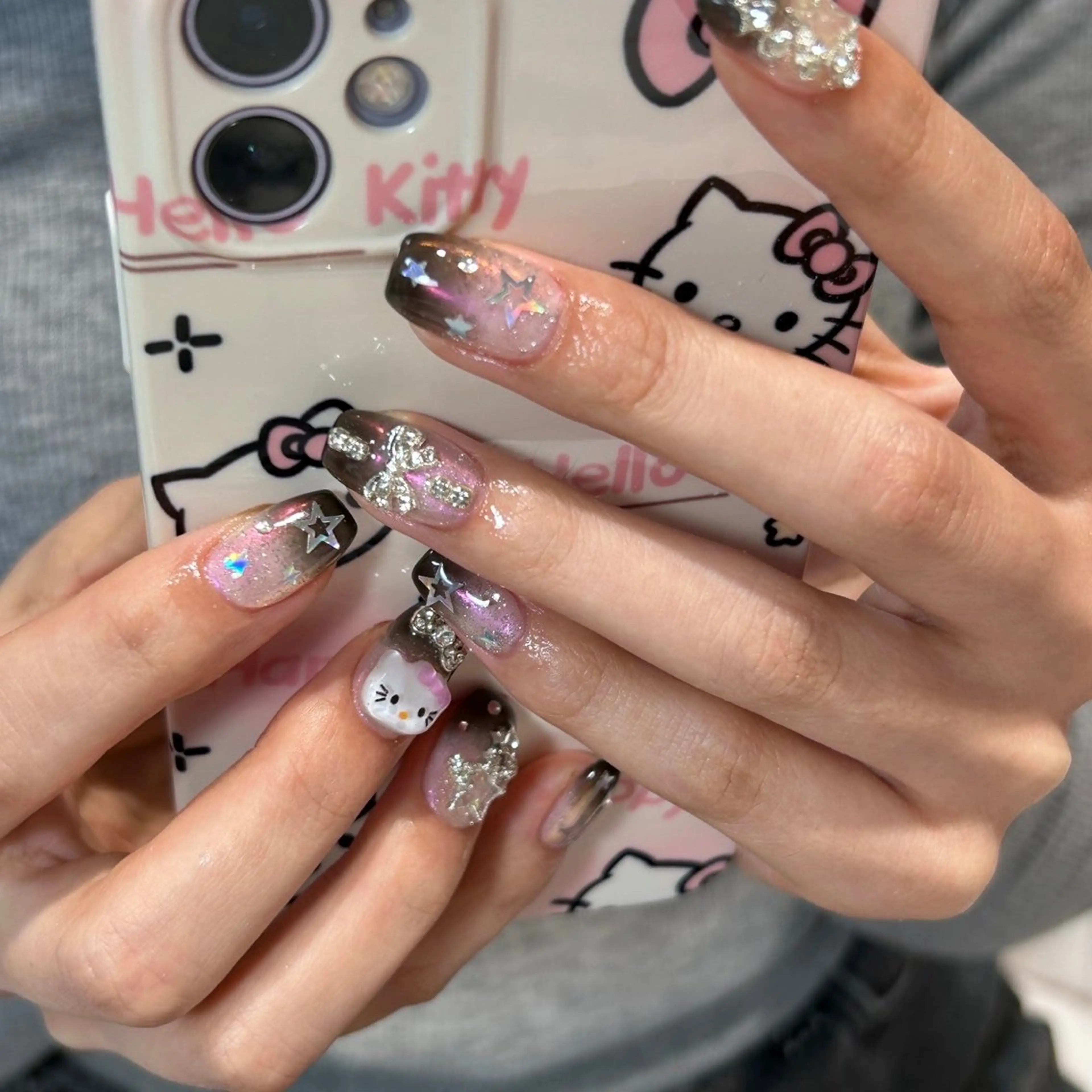 ネイル C ✨Mのネイルデザイン