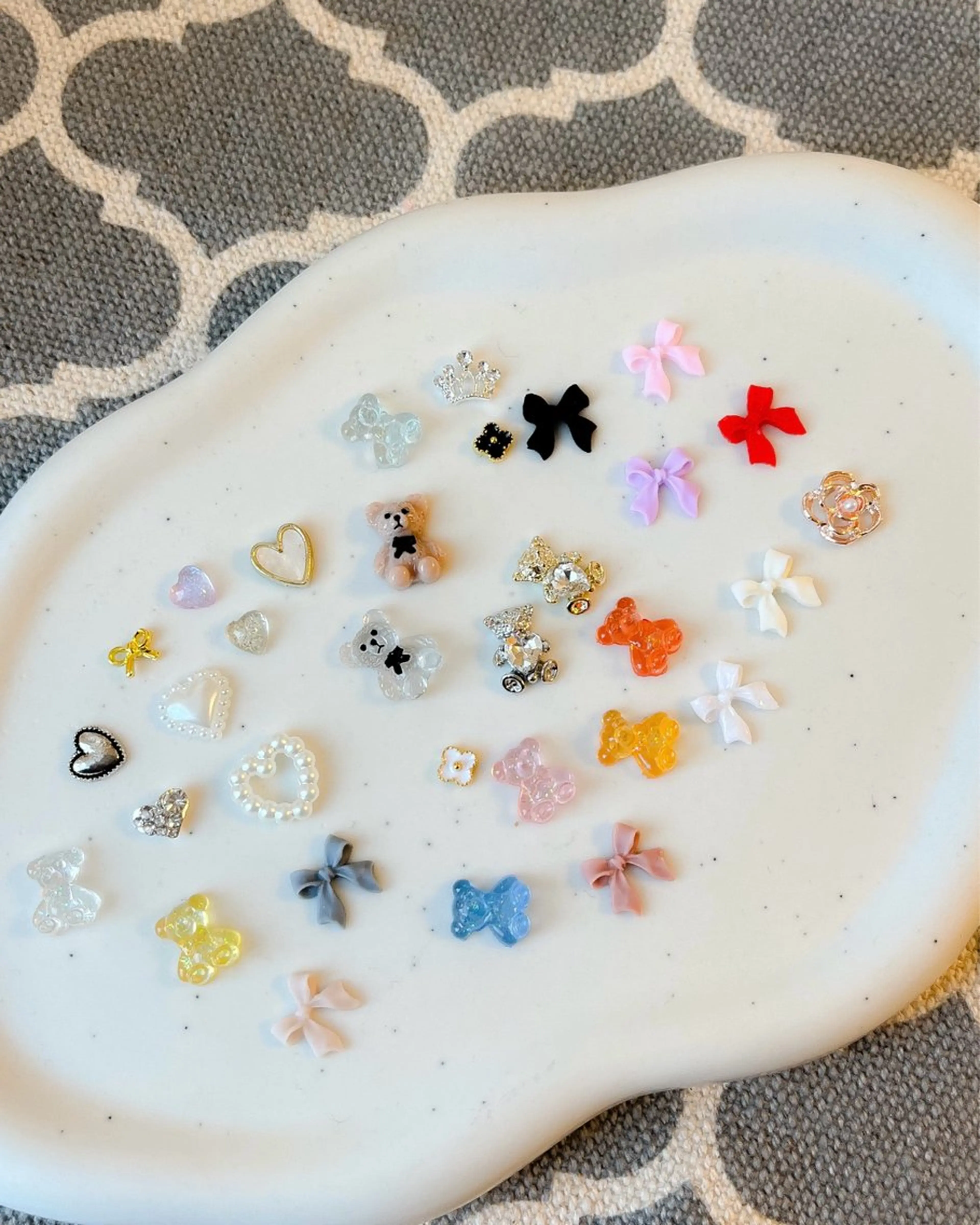 《 パーツつけ放題 》 ラメグラデーションorワンカラーのパーツつけ放題‼︎ 【初回オフ込み】の写真