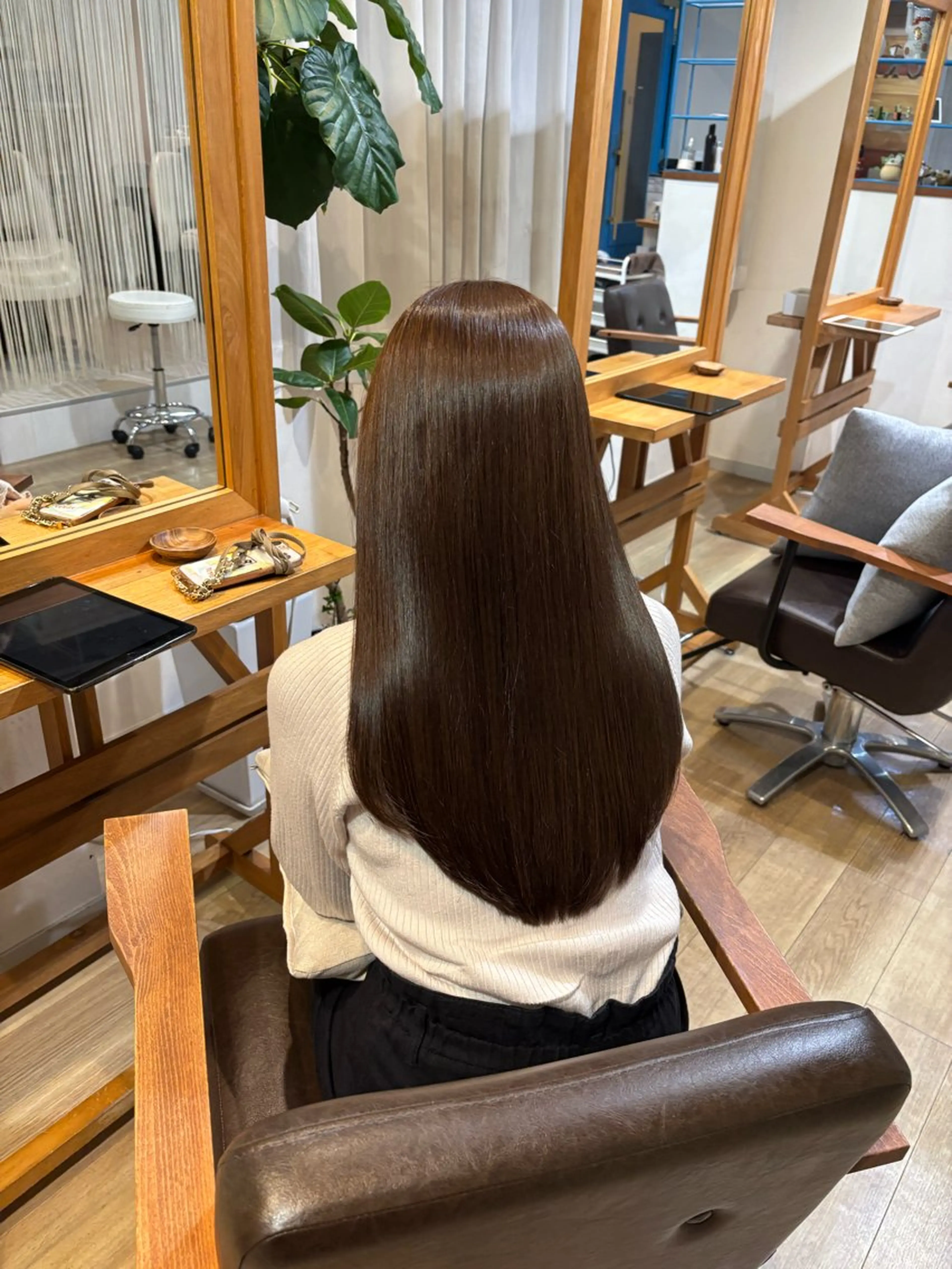 ロング カラー グレージュ RINNO🌷艶髪/ 艶カラー/縮毛矯正のヘアスタイル