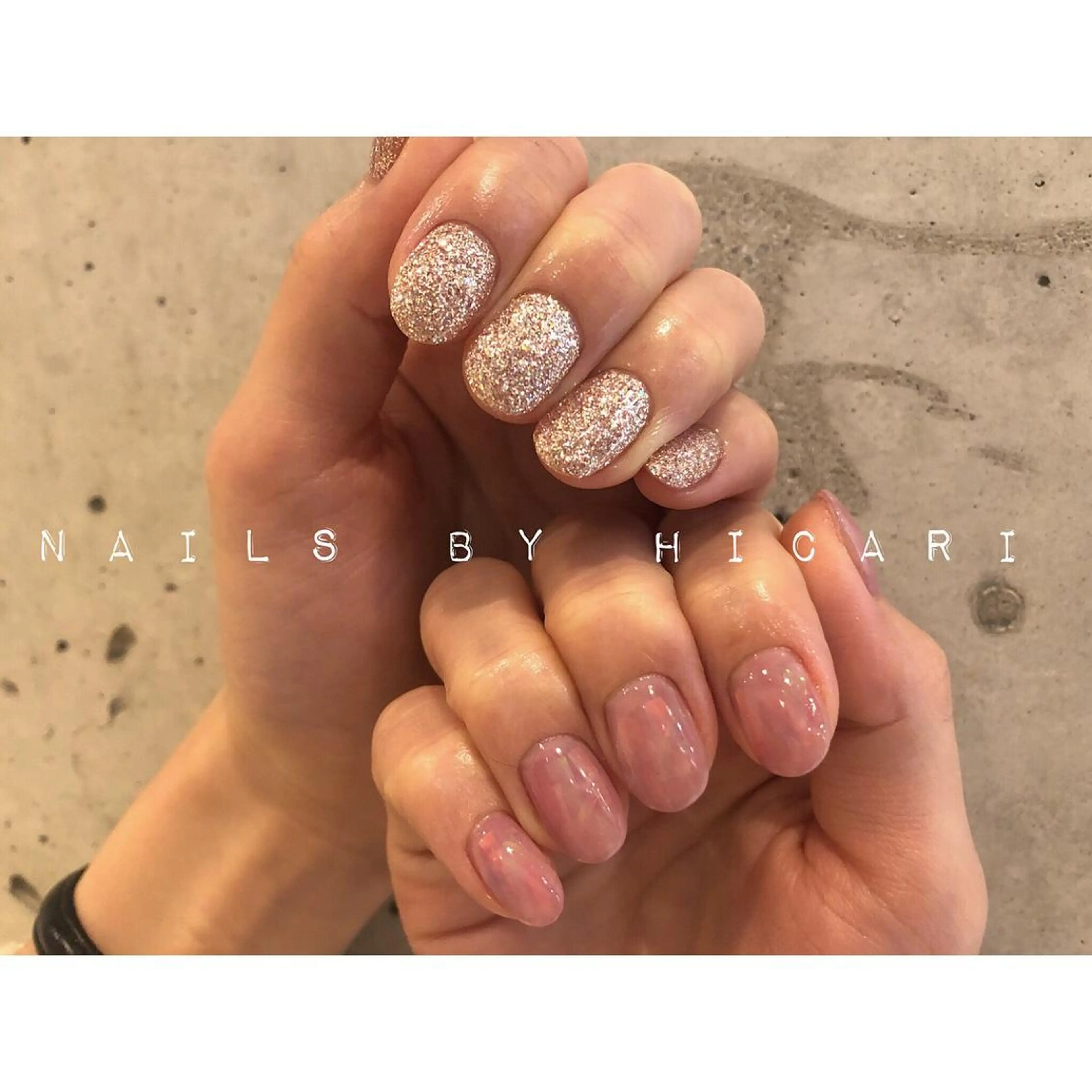 ショート カラー ヘアアレンジ ネイル マツエク・マツパ ジェルネイル ニュアンスネイル パラジェル illum hicariのネイルデザイン