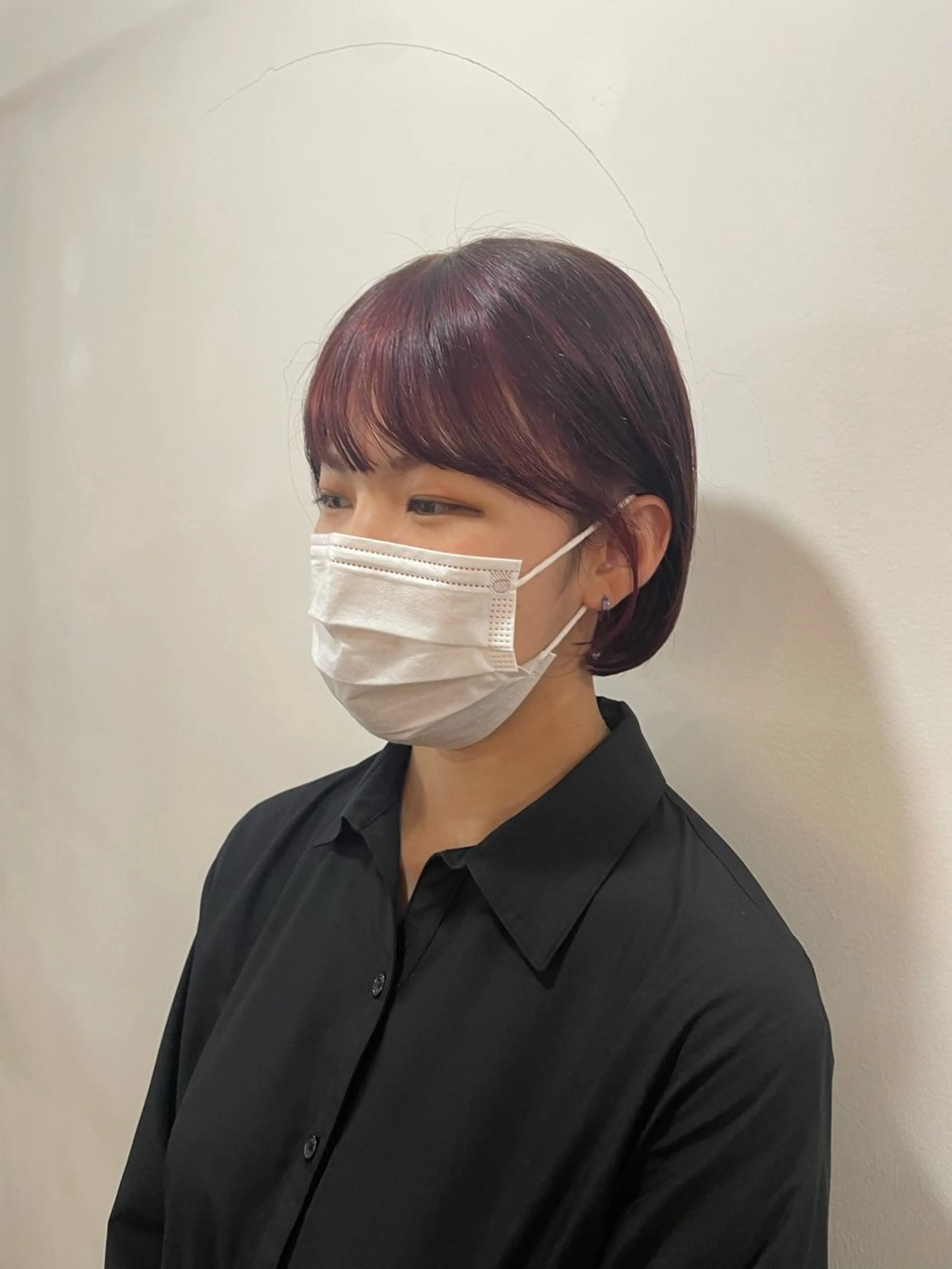 ショート カラー ブリーチ ケアブリーチ イヤリングカラー インナーカラー 髪質改善 mopa_kaede ナチュラル/レイヤーのヘアスタイル