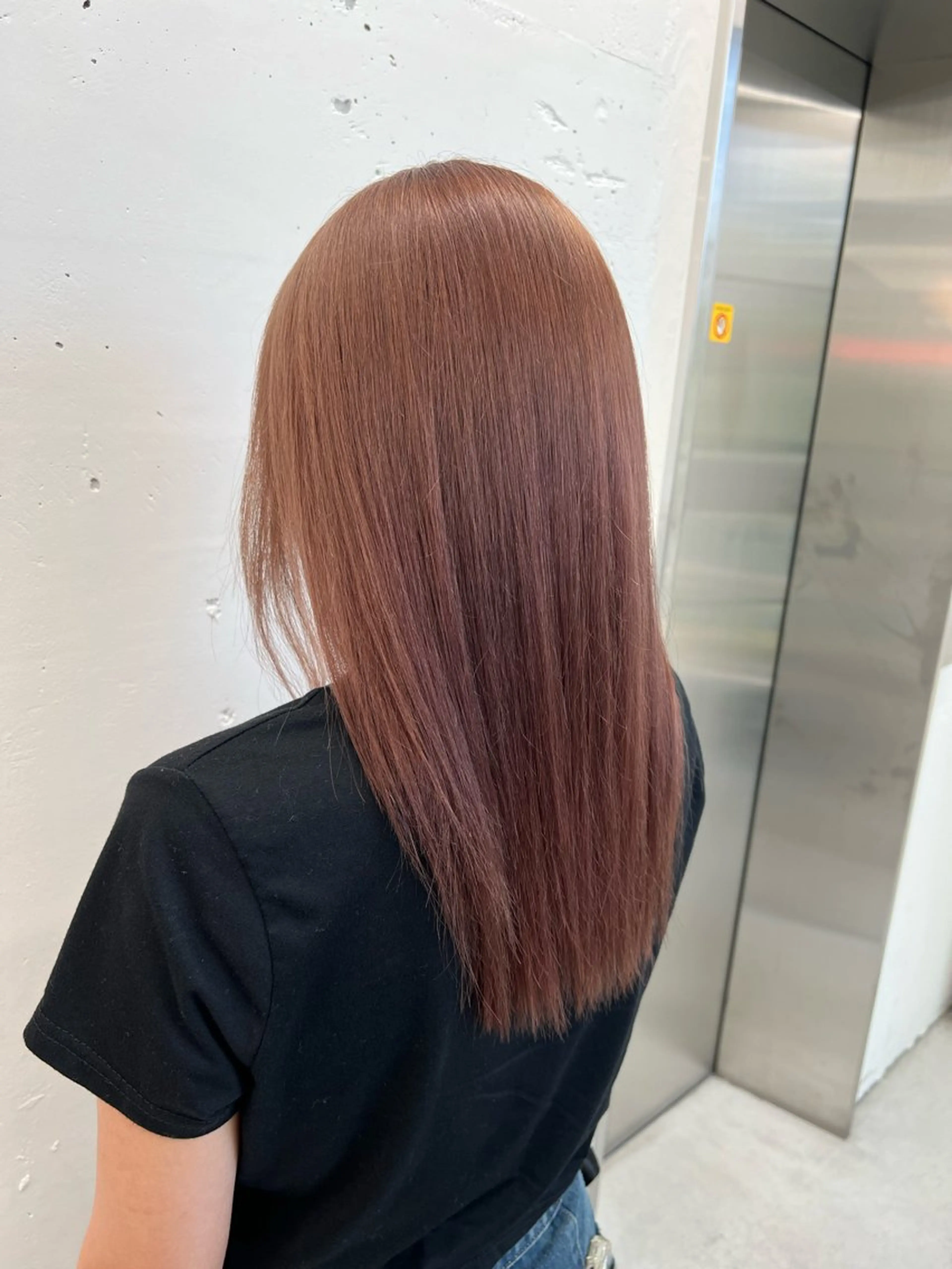 ミディアム カラー ベージュカラー ブリーチ 透明感カラー ピンクカラー ピンクベージュ ヘアカラー 🌷︎あすか🌷 JILLSTUDIOのヘアスタイル