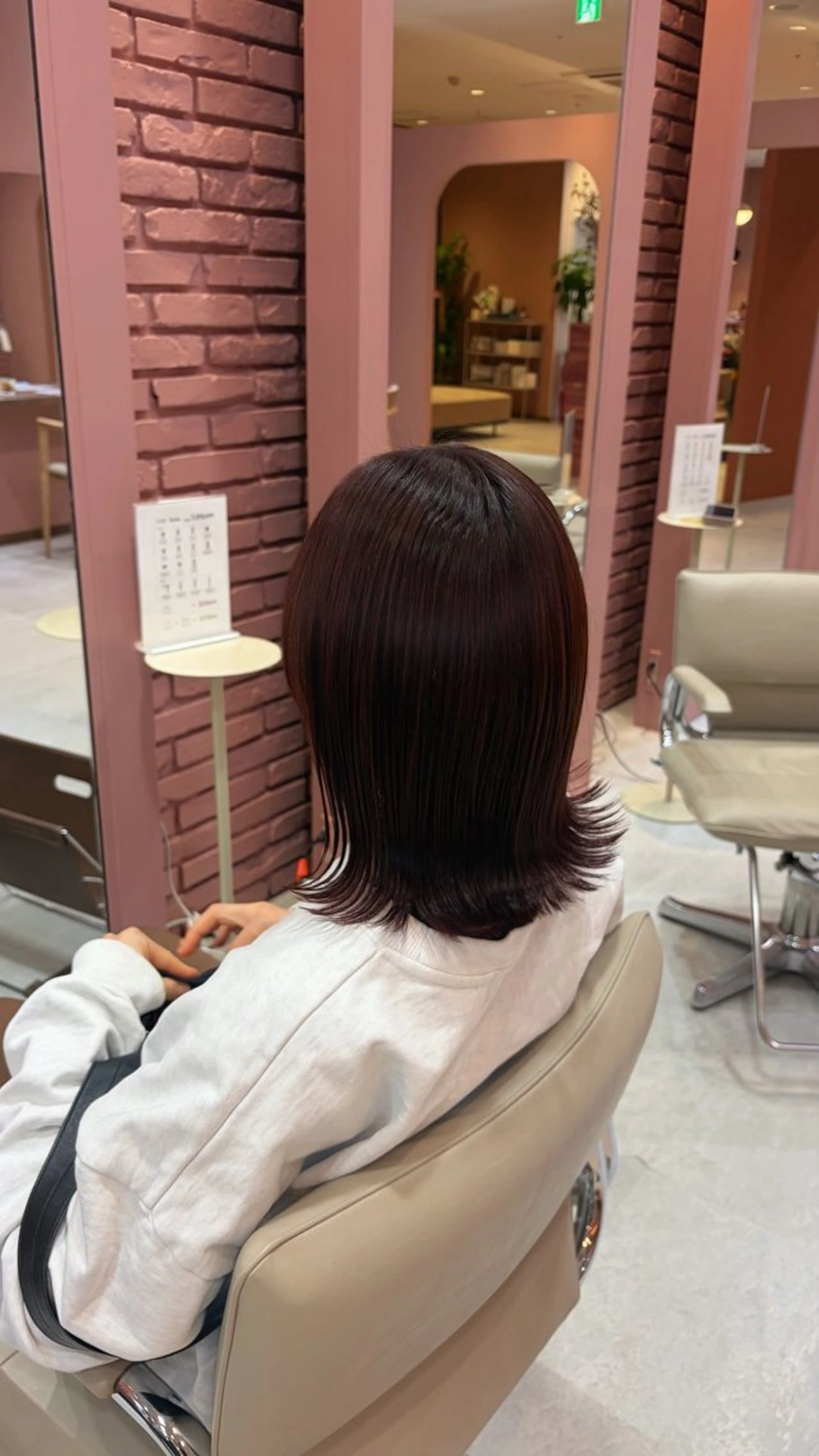 ミディアム カラー カット ヘアカラー 聖菜/ hina /レイヤー/艶カラーのヘアスタイル