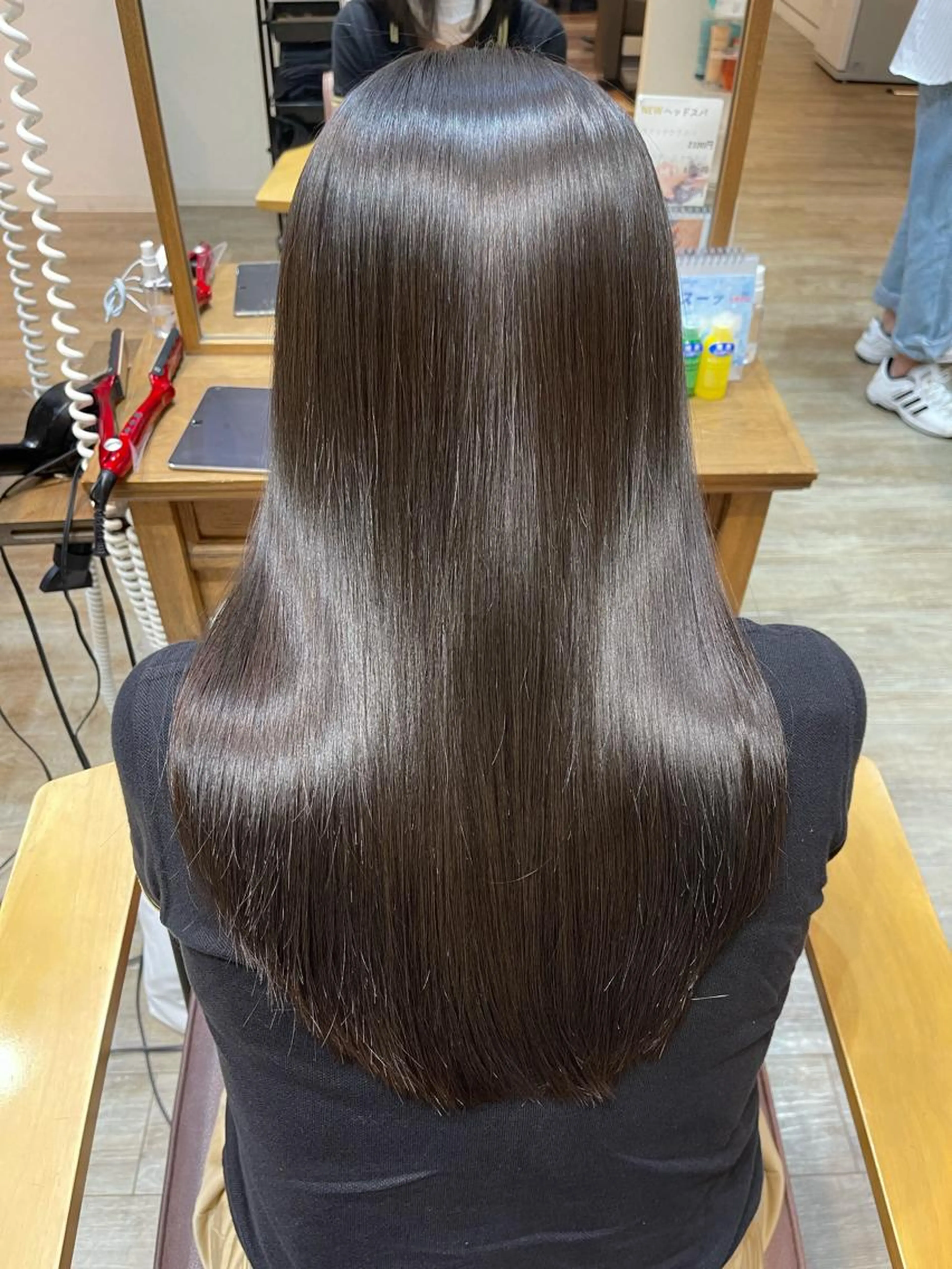 【巻ける本格髪質改善ストレート】カット+美髪縮毛矯正+髪質改善TRの写真