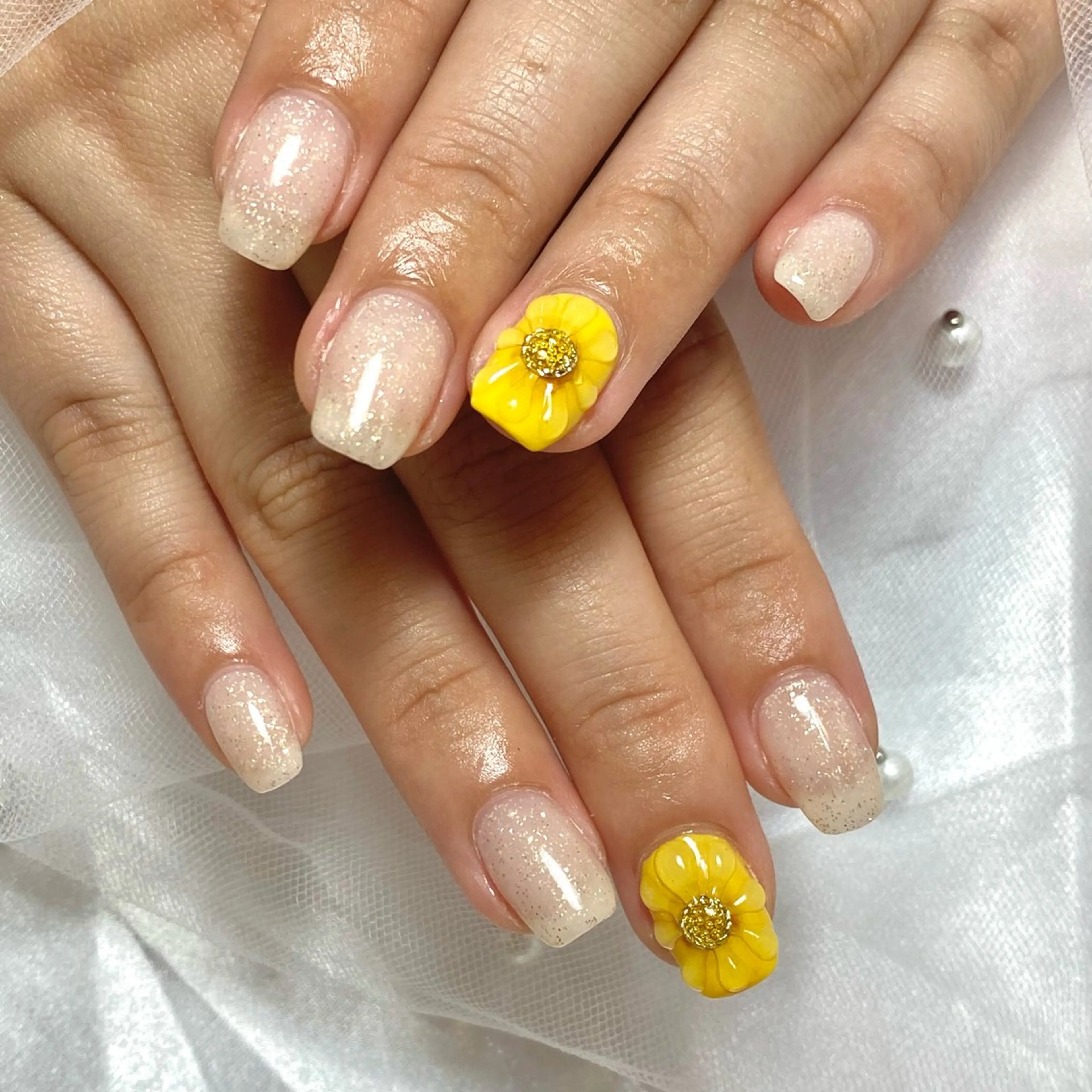 ネイル ハンドネイル Yu-Ri (ゆうり)のネイルデザイン