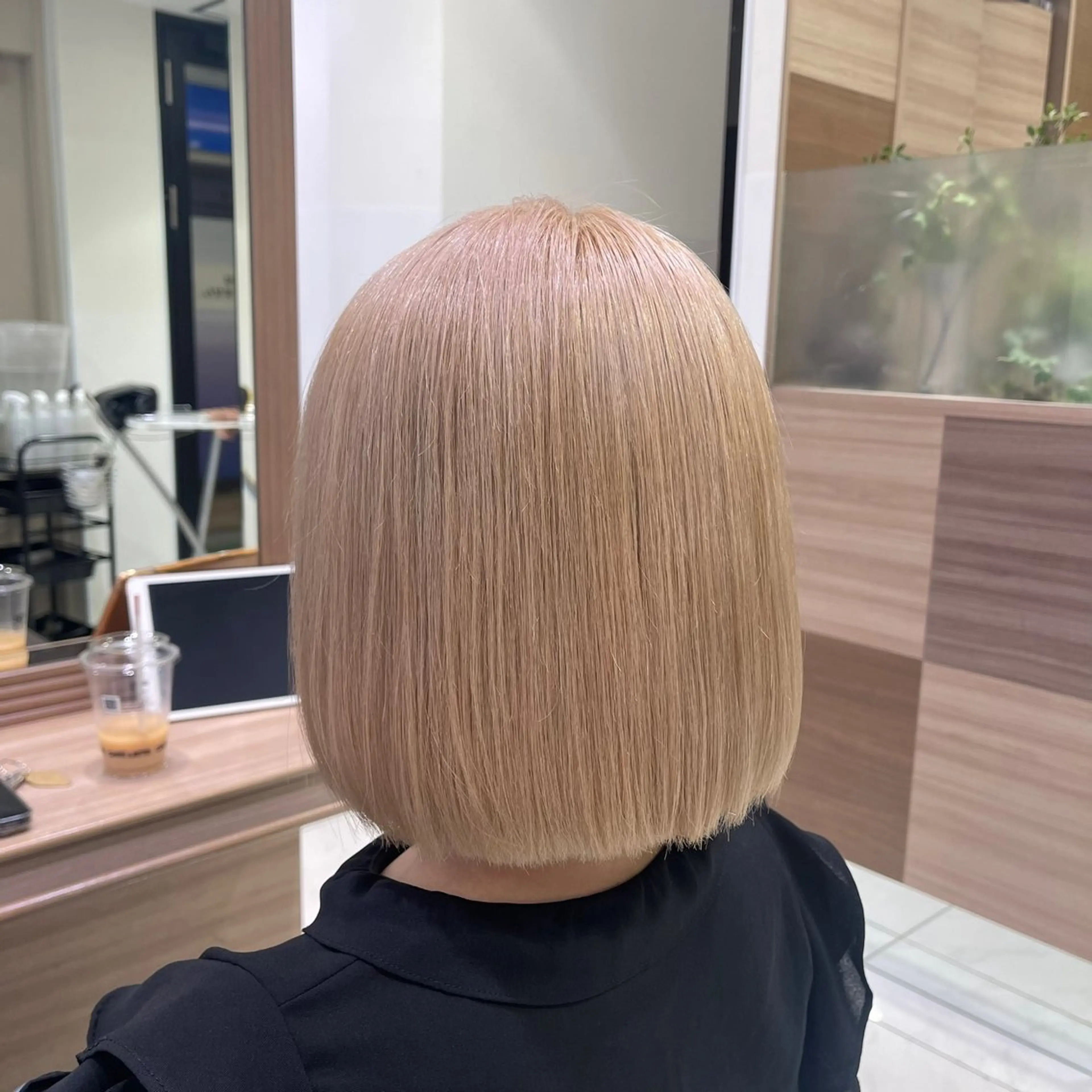 ショート カラー ヘアカラー トリートメント 艶カラー みゆう🎀のヘアスタイル