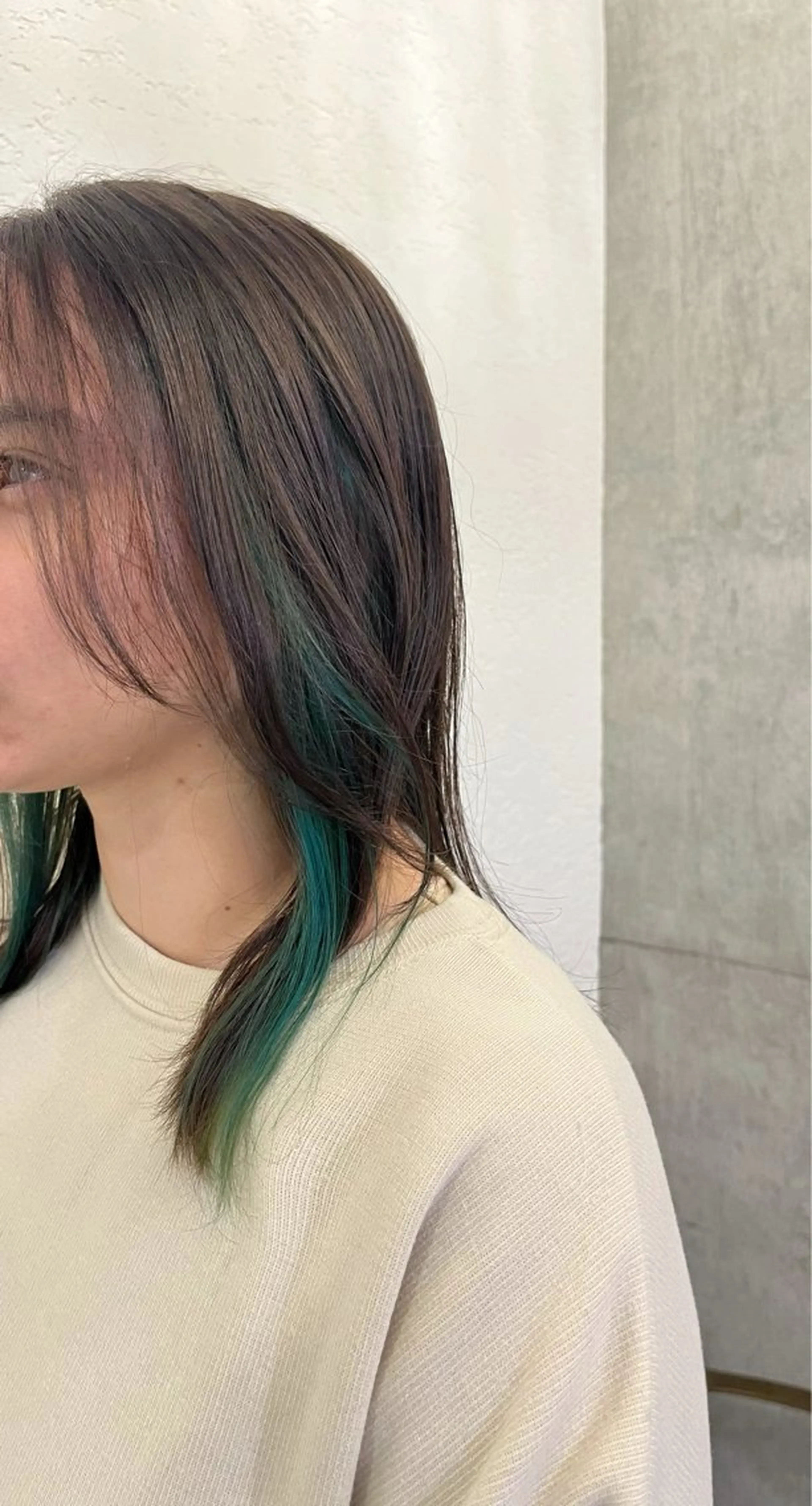 ミディアム カラー 中川 もえか【明石】のヘアスタイル