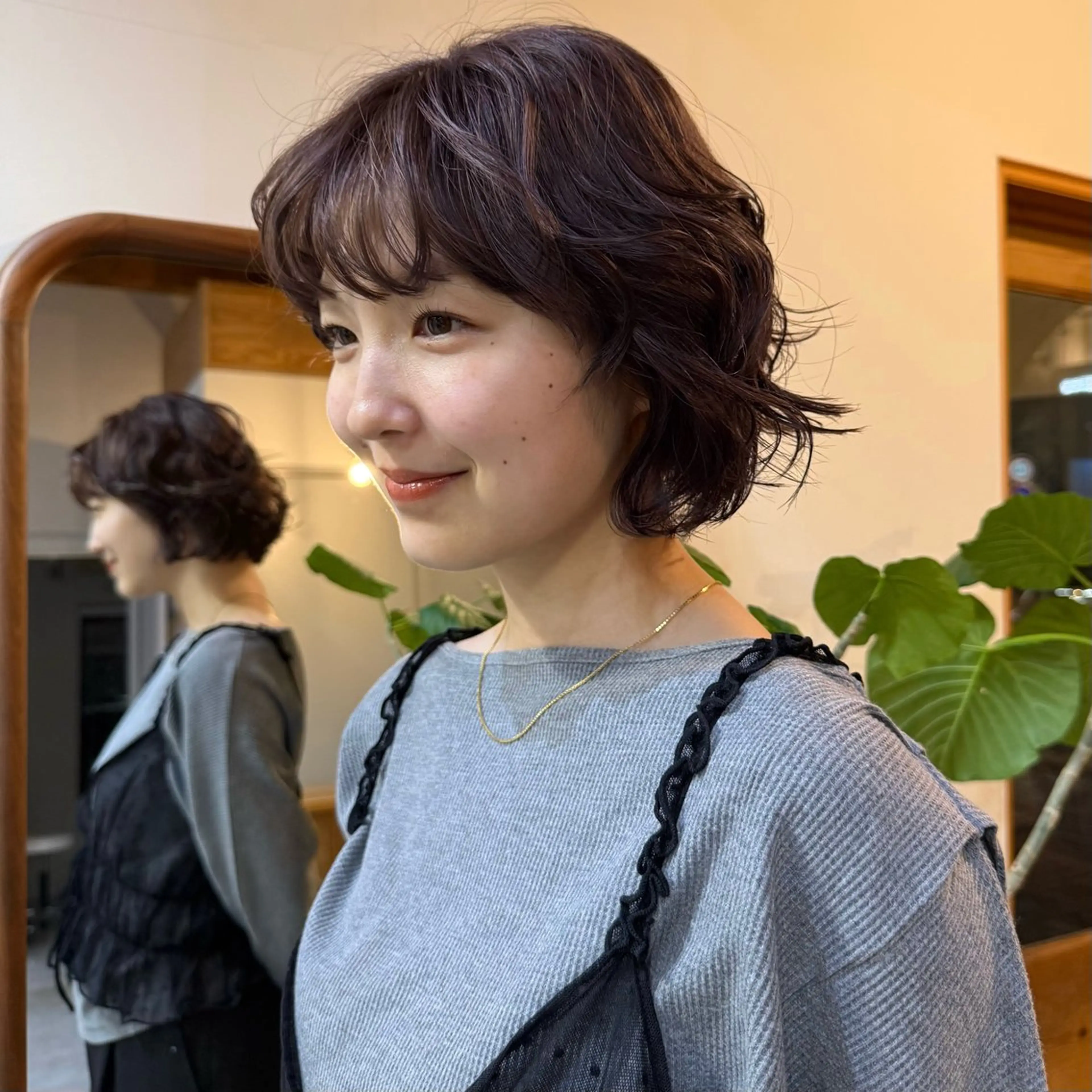 ショート カラー ブリーチ ダブルカラー ブリーチなしカラー MUKU リカのヘアスタイル