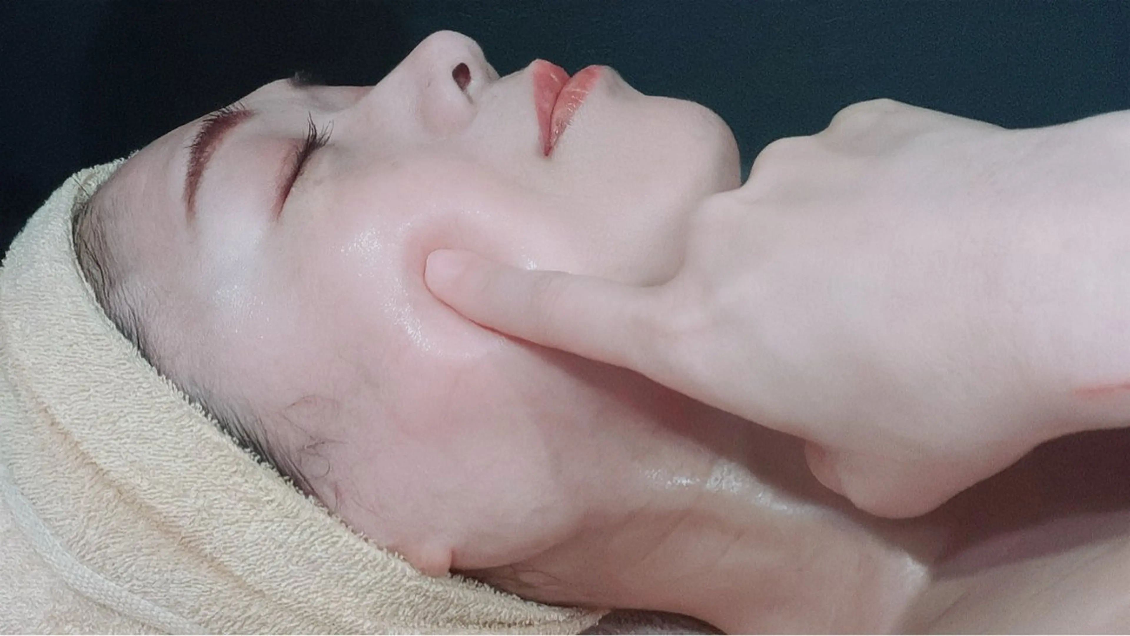 LUARAフェイシャルサロン 新御徒町店所属・ルアラ エステのエステ・リラクイメージ